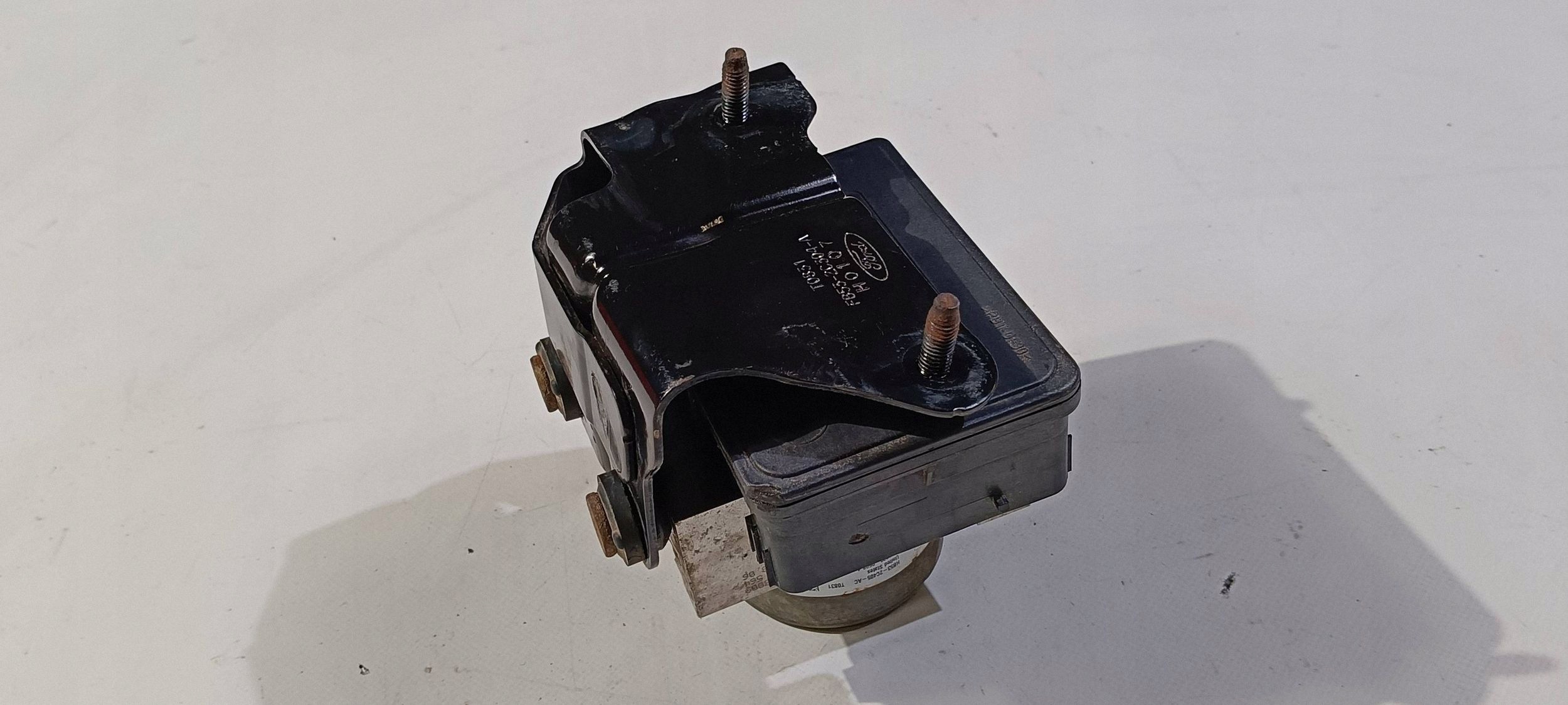 brake booster ABS control unit Ford Explorer V 2016-2019