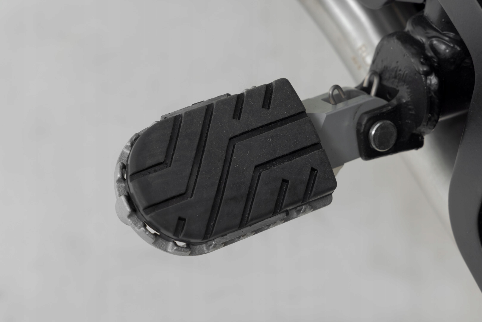 Podnóżki ION SW-MOTECH BMW R 1200 R ABS Numer katalogowy części FRS.07.011.10602/S