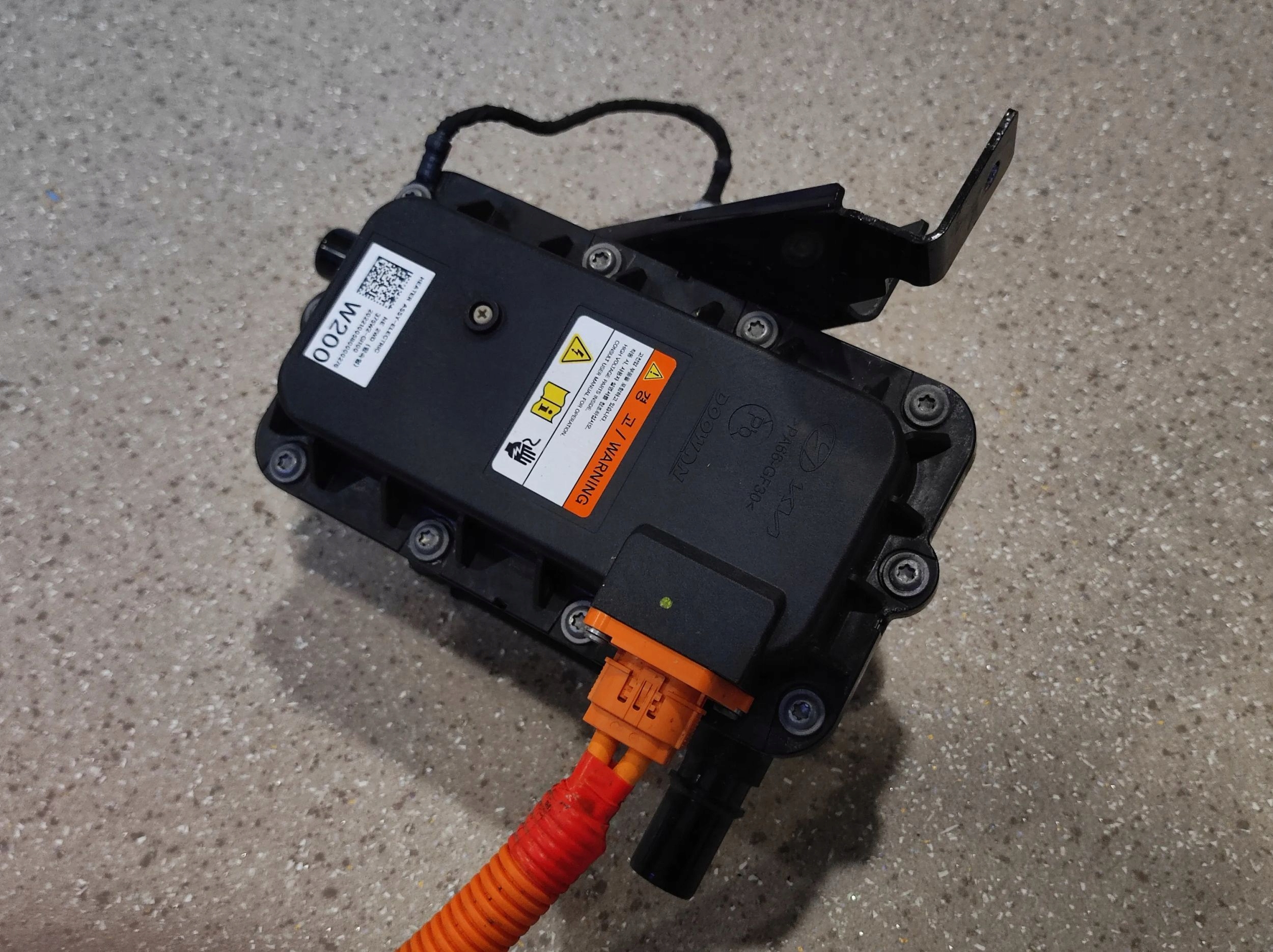 вентилятор kia EV6 375W2GI100