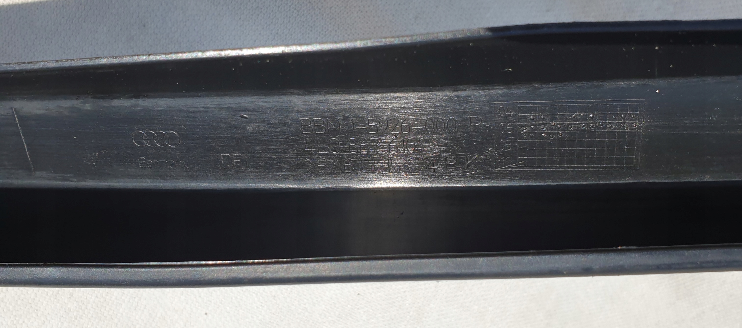frame door OKNA windows right front AUDI Q7 4L OE