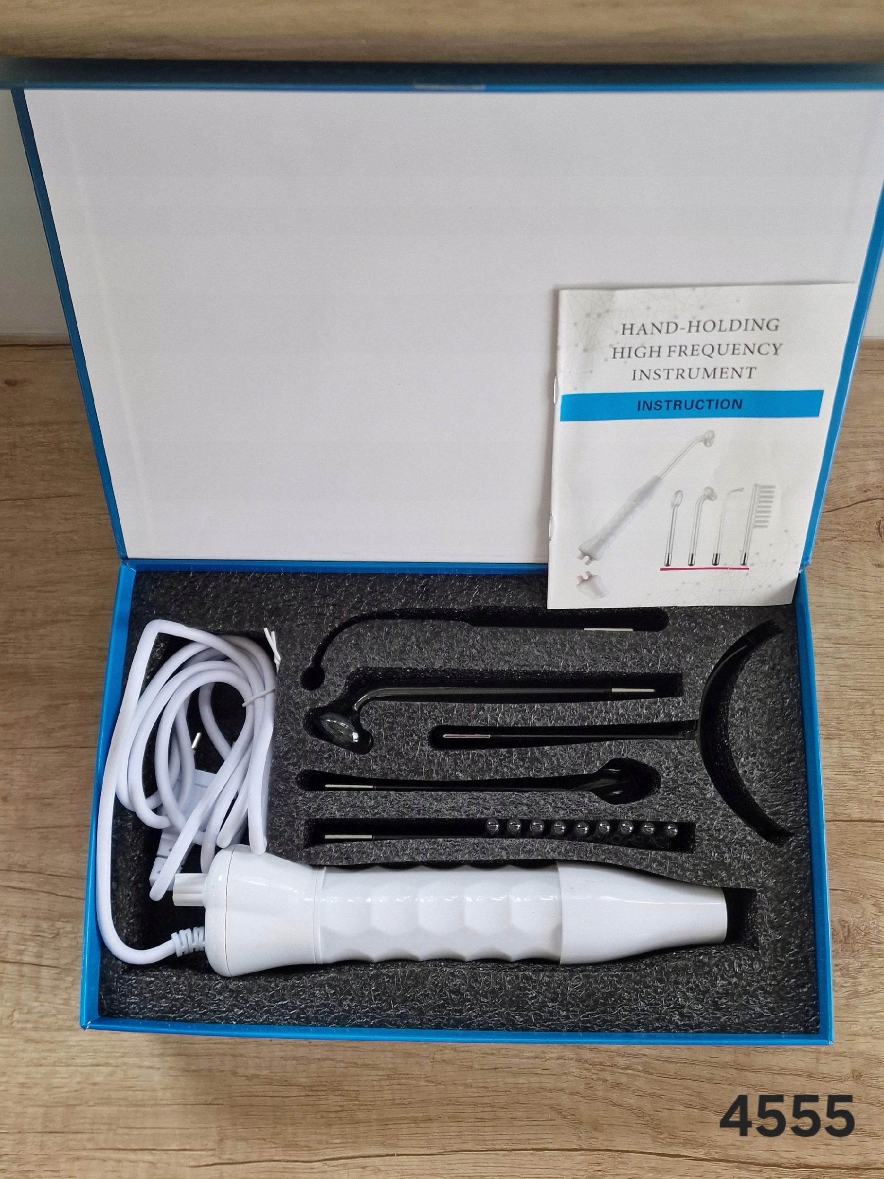 Elektrické zařízení na čištění obličeje (4555-24)