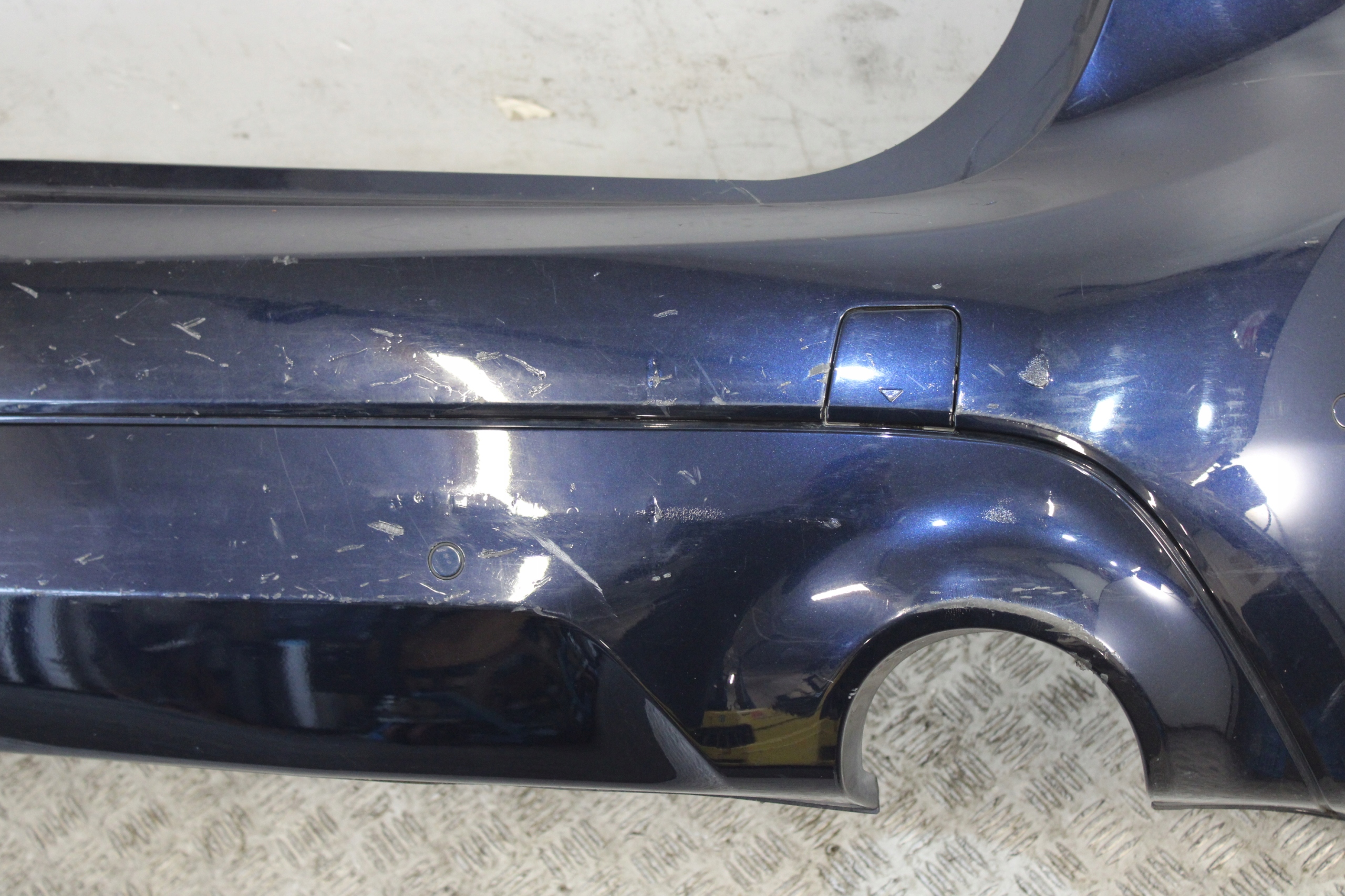 bumper rear part rear complete 4 X PDC BMW 2 F45 ACTIVE TOURER LIFT