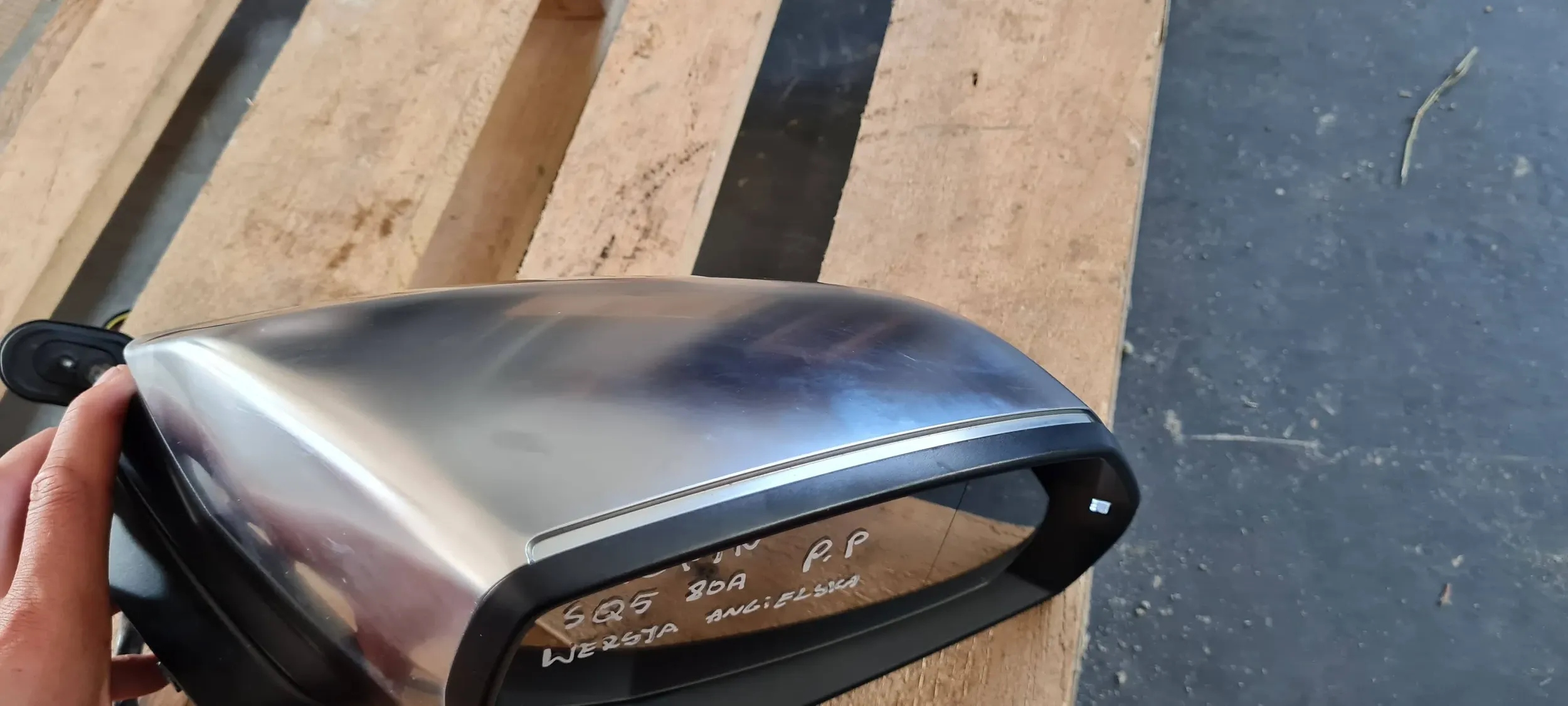SQ5 Q5 80A mirror right right front front ANGLIK 4M0857528D