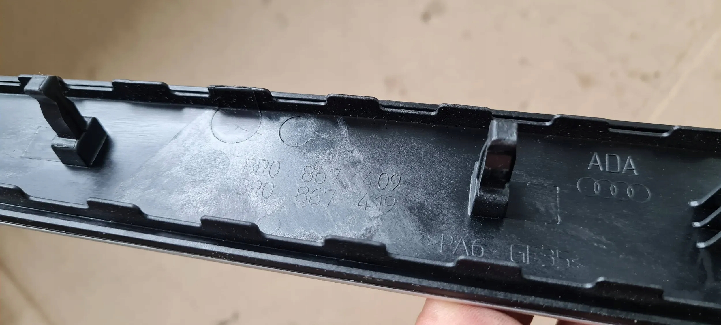 Q5 8R moulding door left front SLINE 1NK OZDOBNA