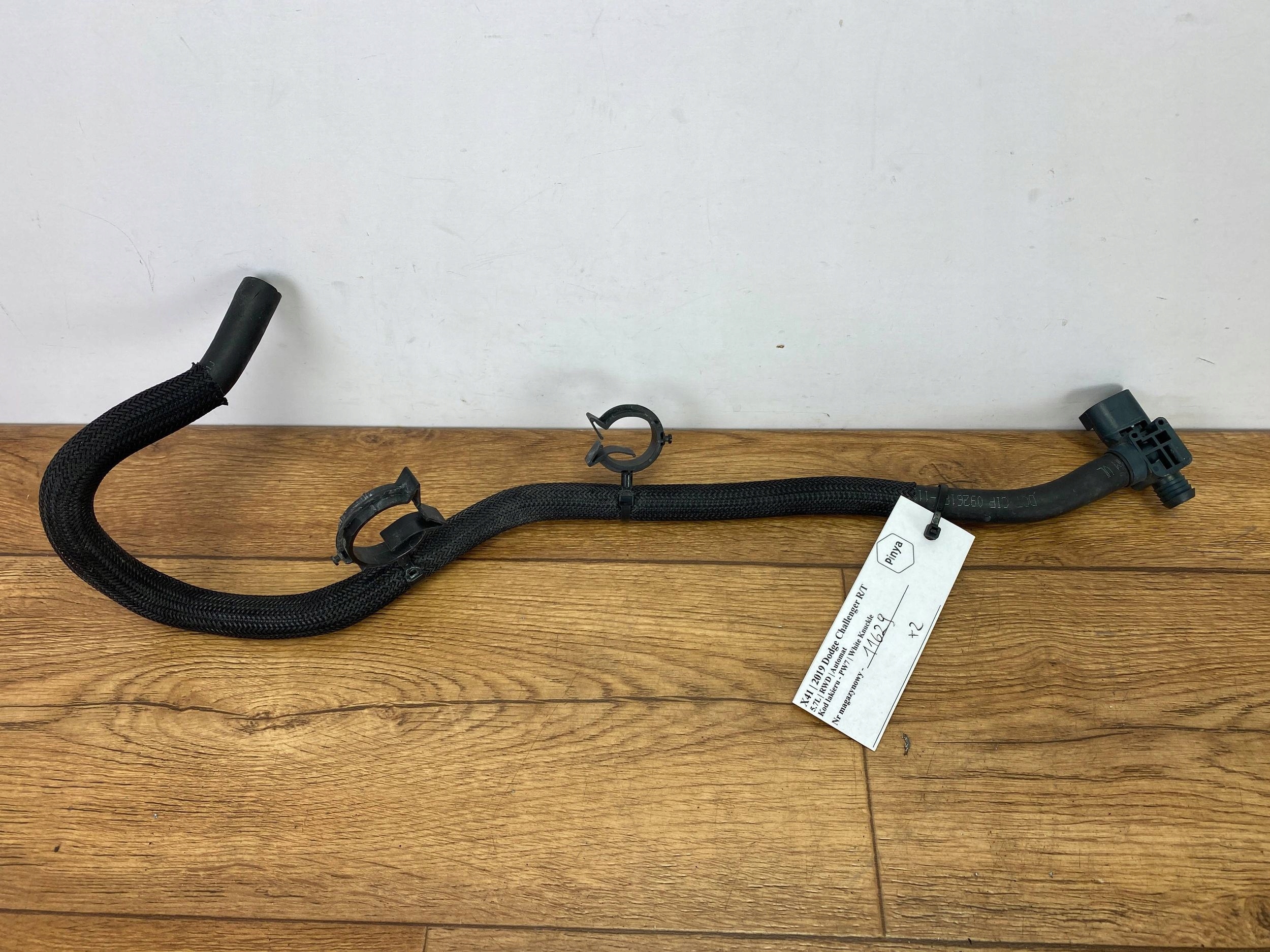 canalisation à vide 5.7 HEMI Dodge Challenger 2015+