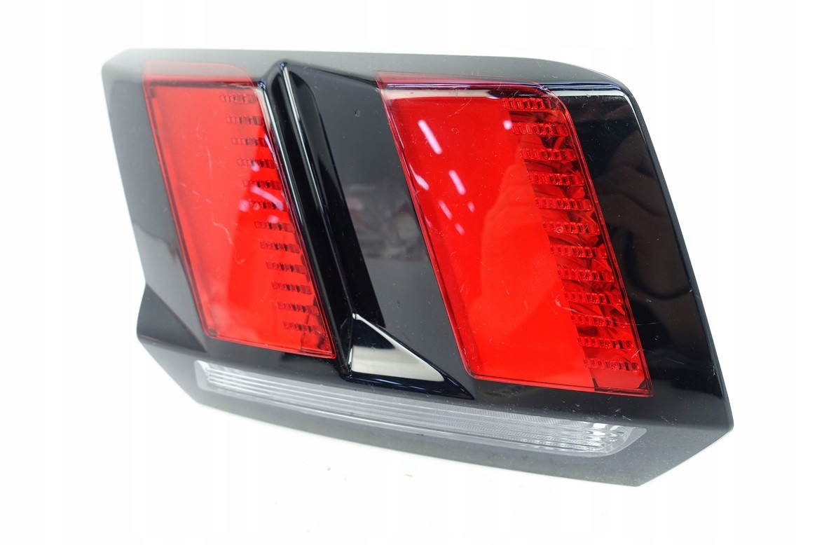 light left rear part LED PEUGEOT 3008 II 9810477880