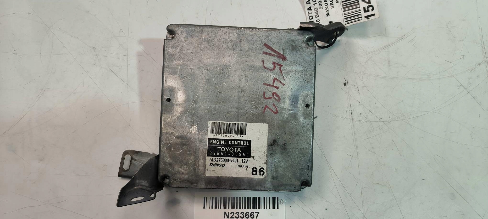 computer 89661-05860 2.0 D-4D TOYOTA AVENSIS T25