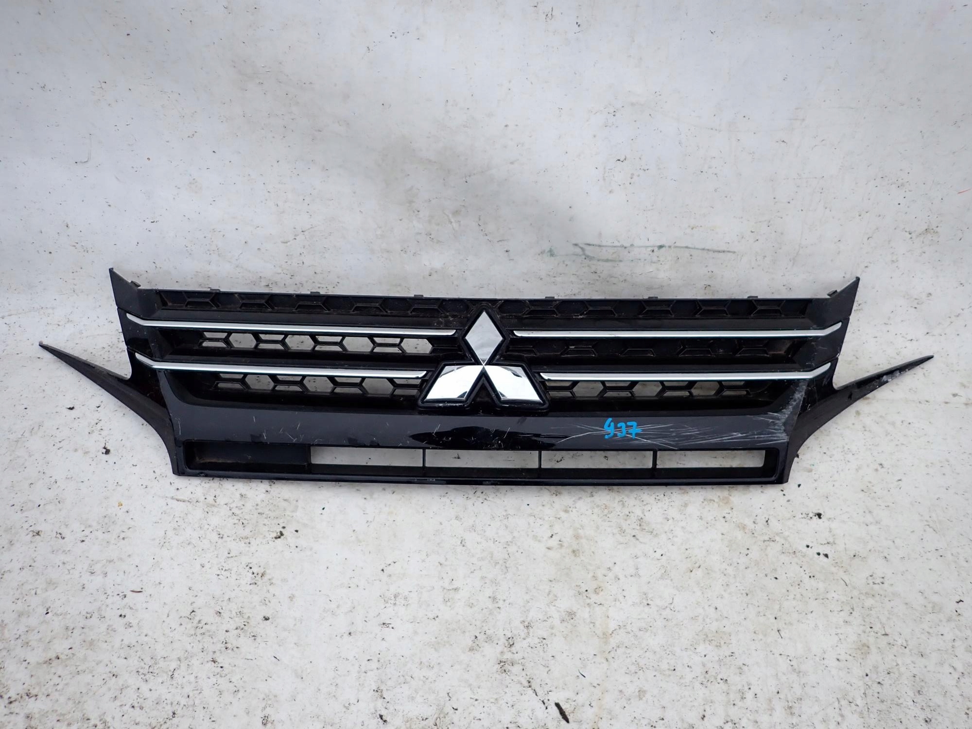 MITSUBISHI SPACE STAR II 2 LIFT 19- Grill Grill