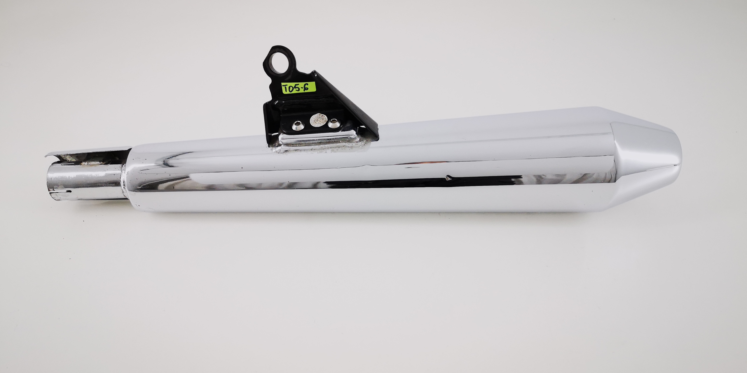 TRIUIMPH BONNEVILLE T100 SE TŁUMIK WYDECH T2206480 Numer katalogowy części T2206480