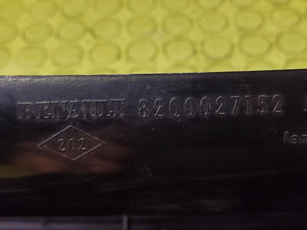 RENAULT ESPACE IV light right rear part 8200027152