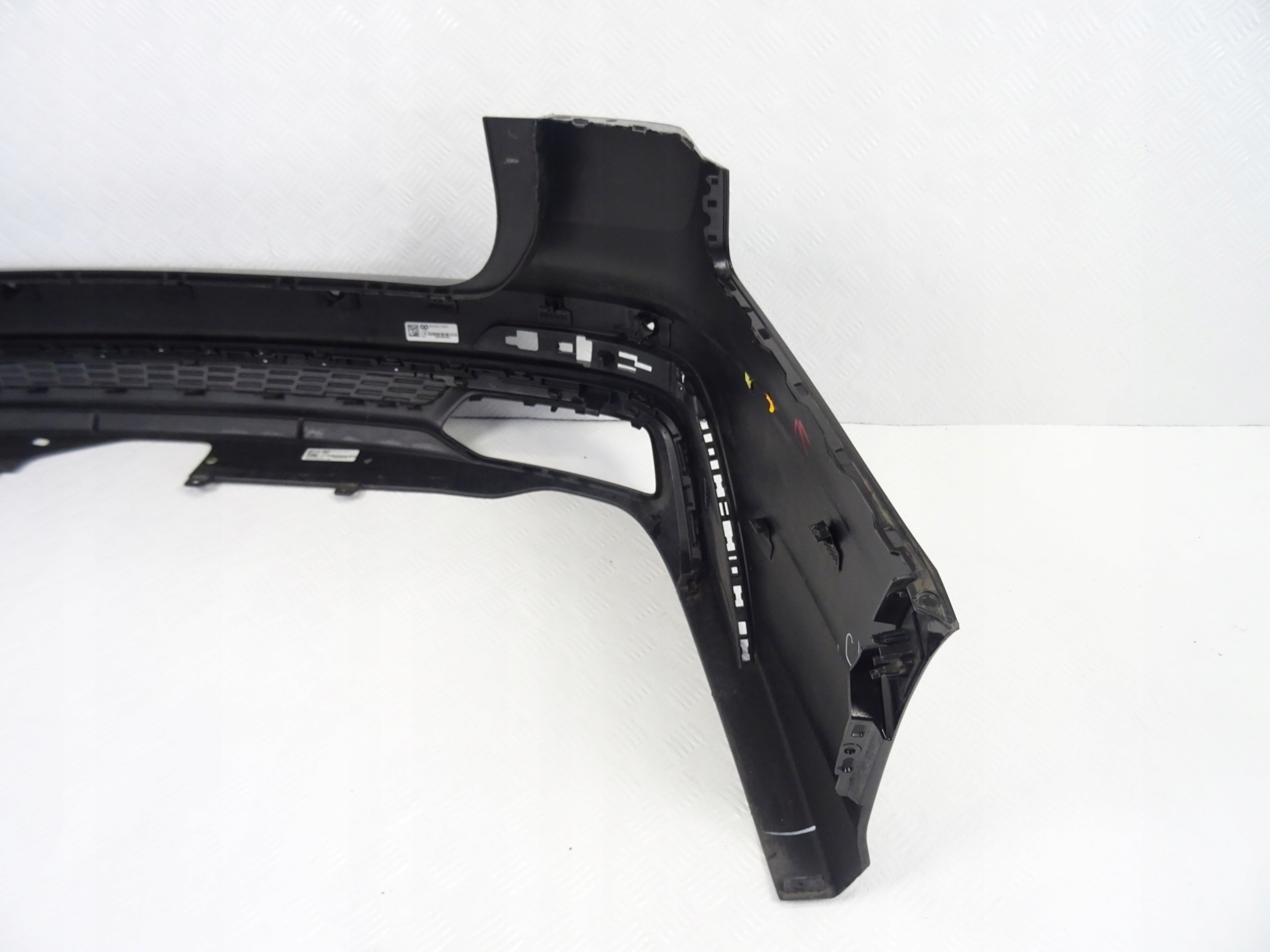 Audi A6 C8 4K9 S-Line KOMBI bumper rear part rear