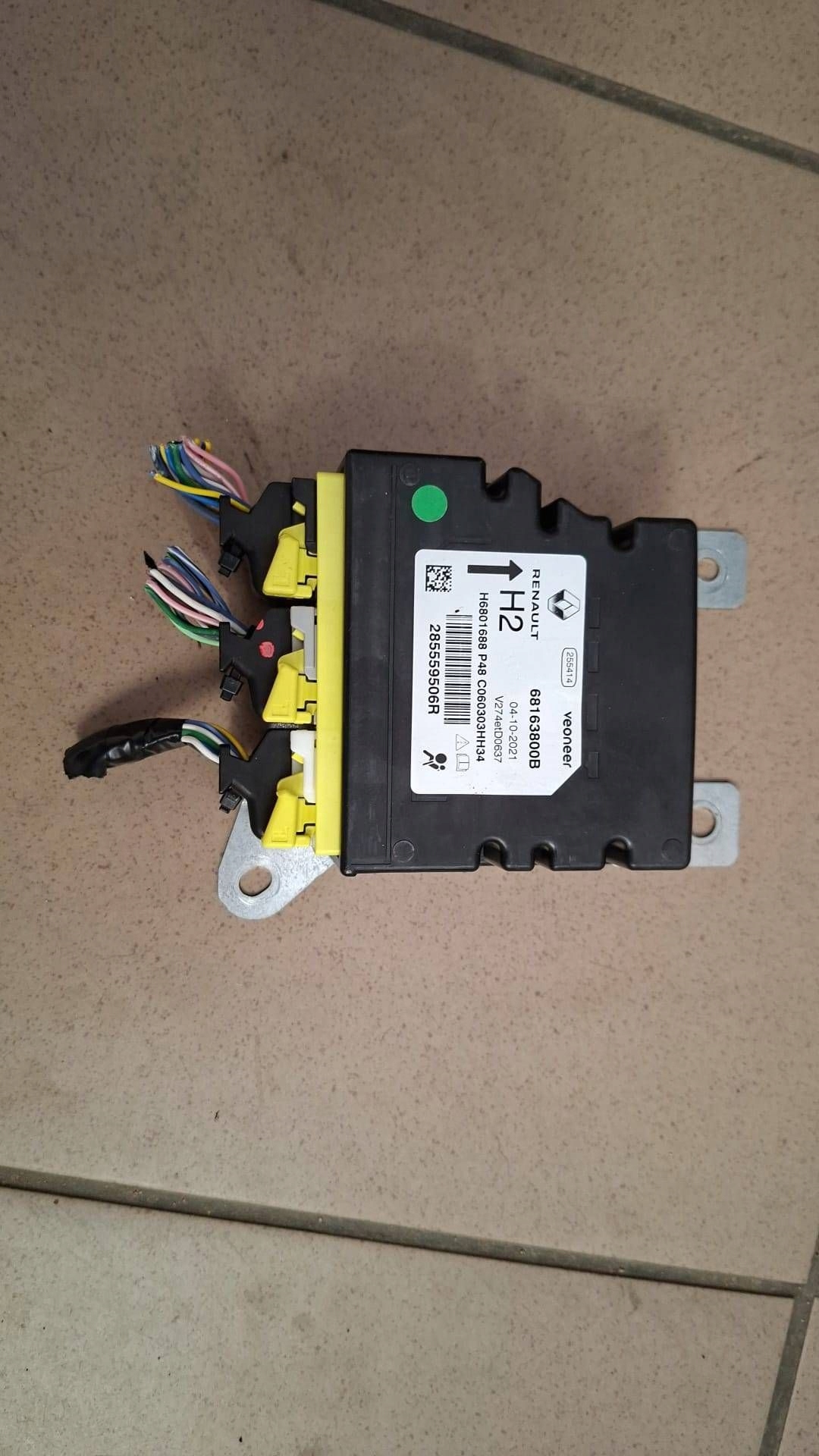 module control unit airbag Renault Megane V E-Tech 285559506R