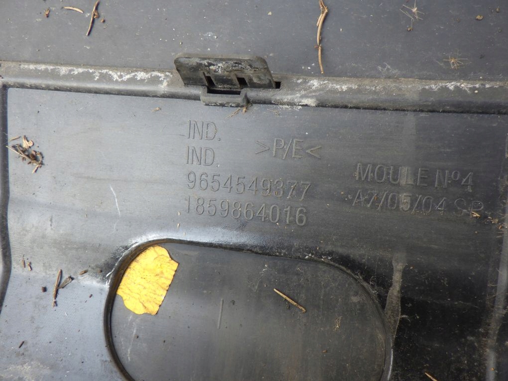 PEUGEOT 207 bumper rear