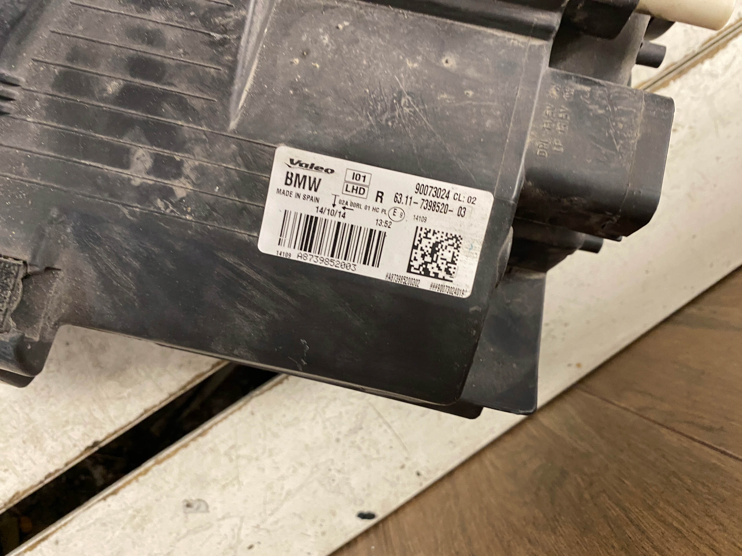 BMW i3 правый передний full led