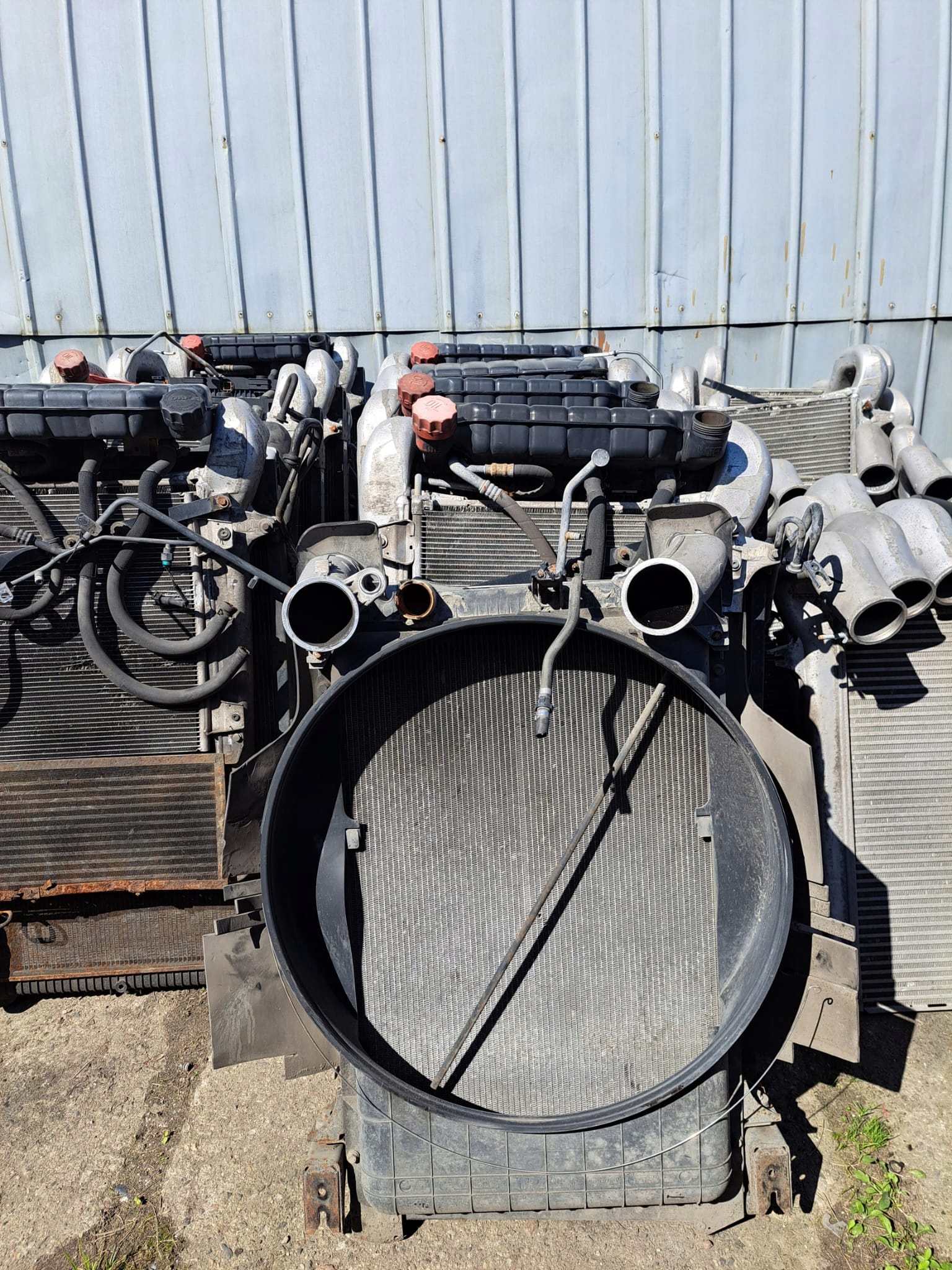KPL CHŁODNICA POWIETRZA INTERCOOLER DAF 105