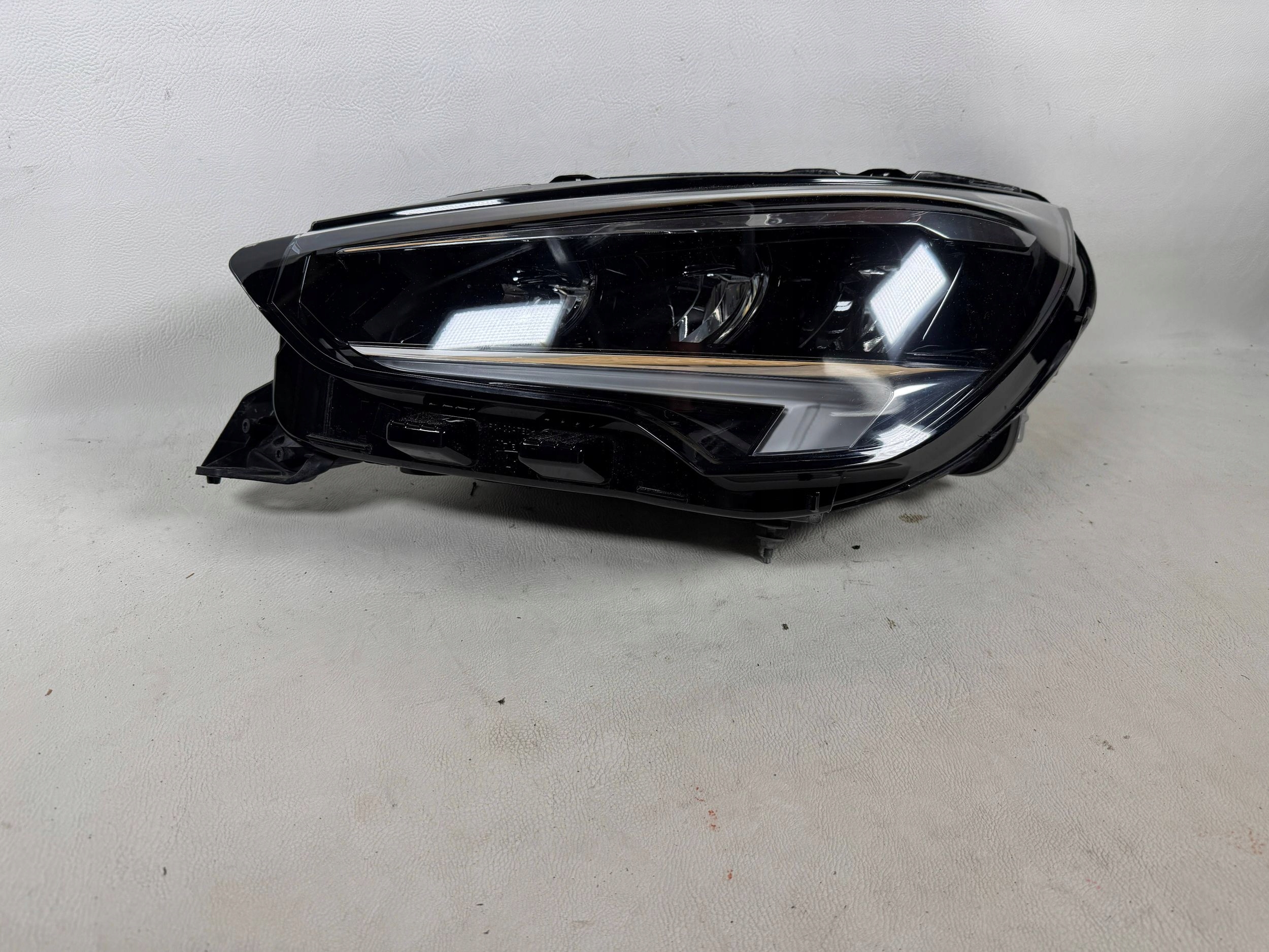 Opel Corsa F 19- light left front front