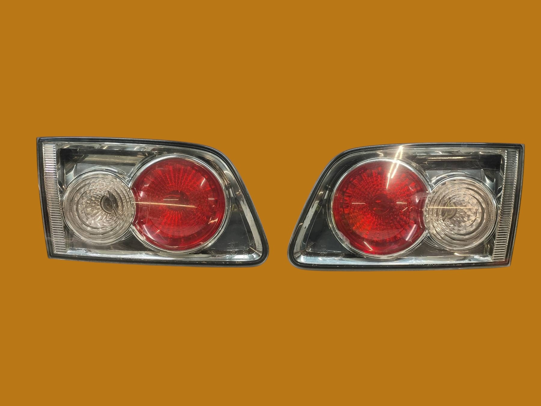 feu arrière KOMPLET du capot KOMBI Mazda 6 et (2002-2008)