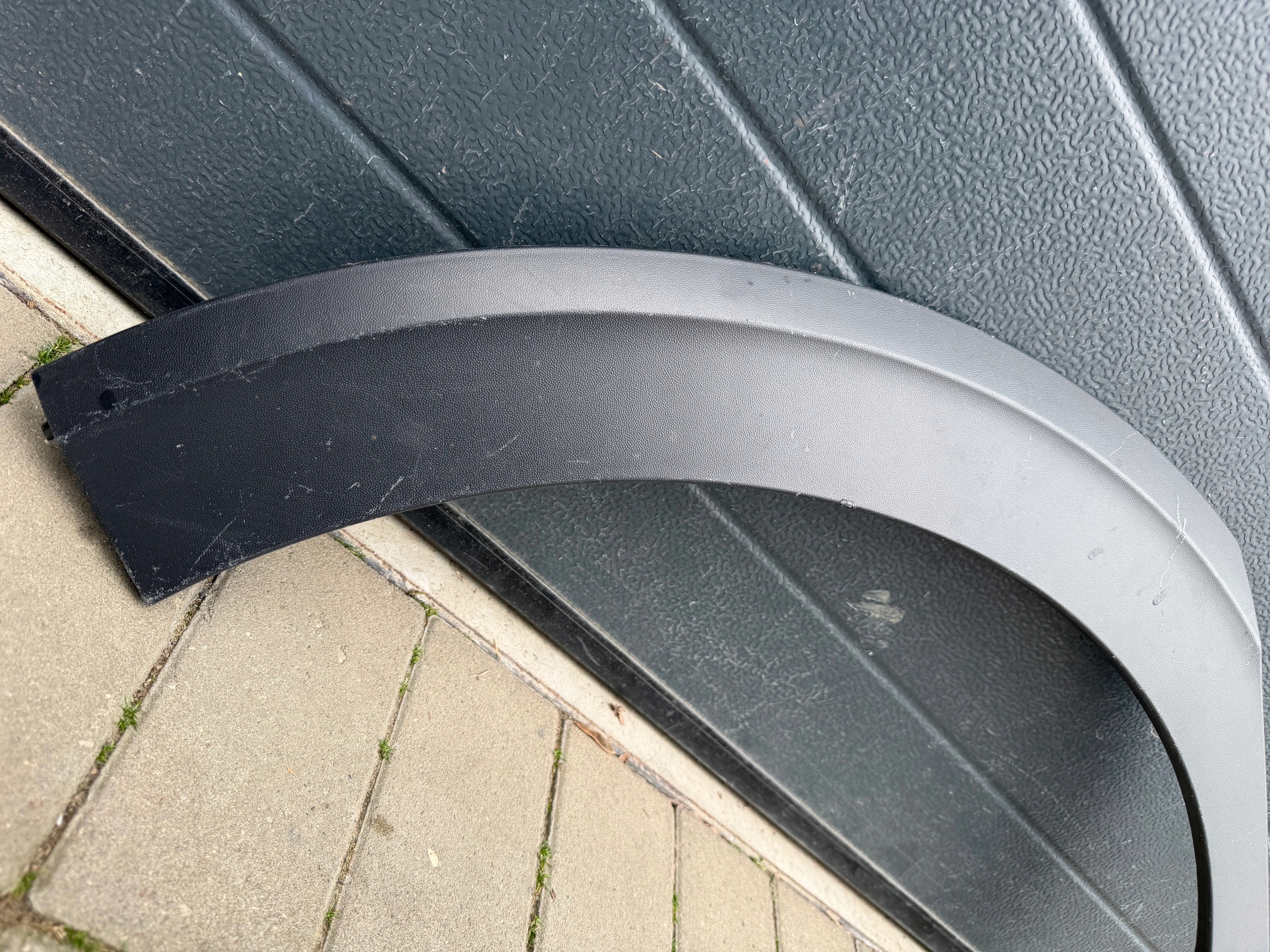 VW TAIGO 2G7 modanatura per parafango Destra posteriore 2G7854818C