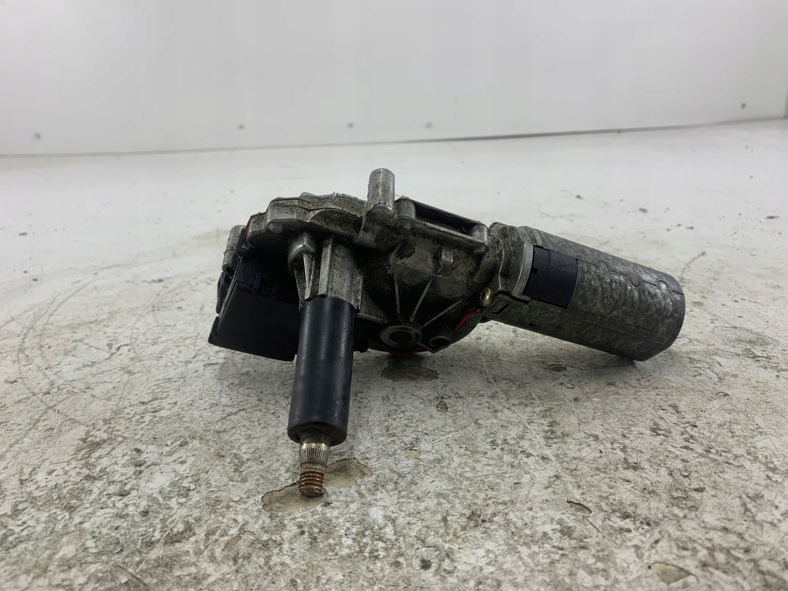 BMW E36 Wischergsetänge heck