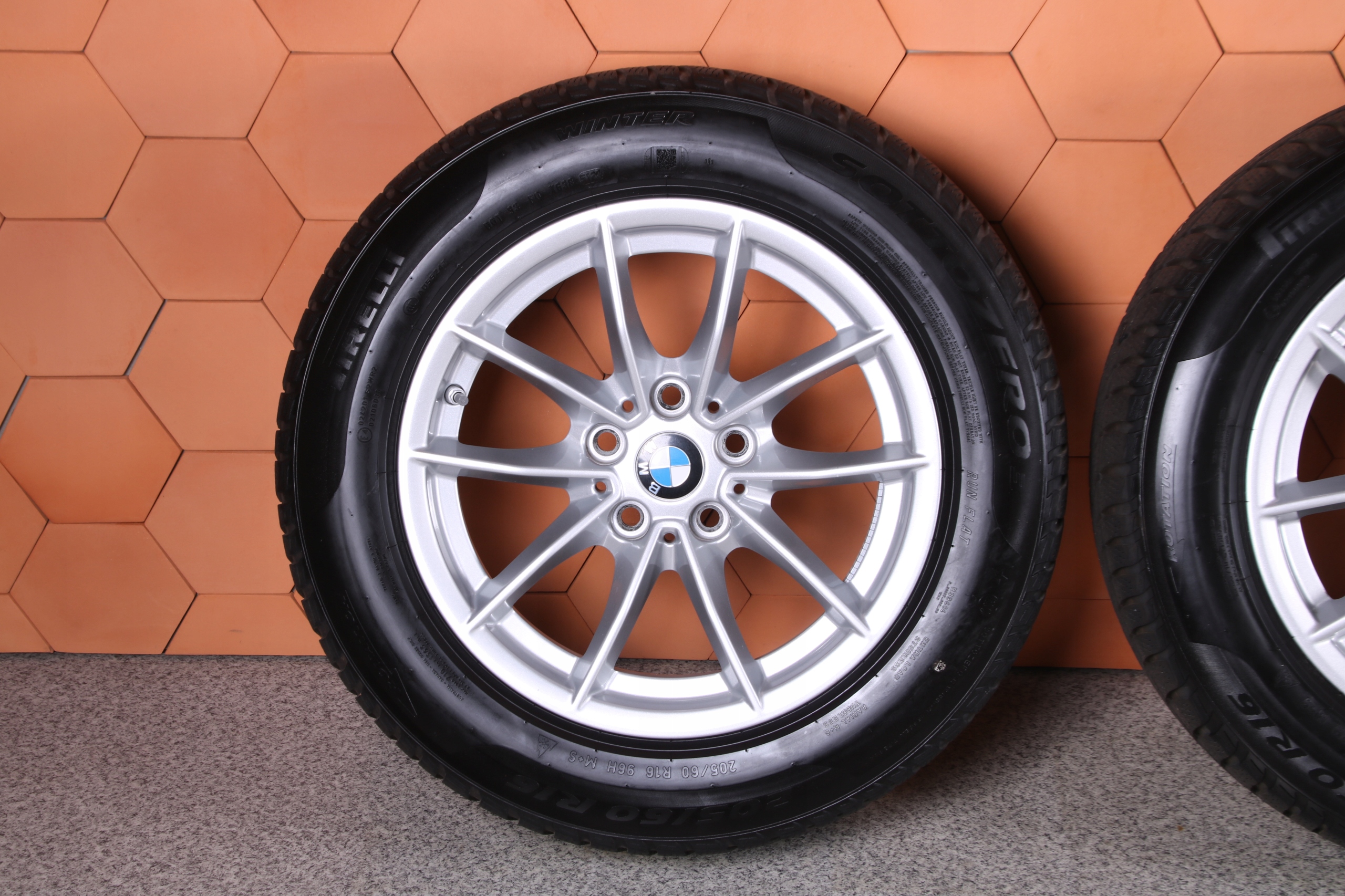 BMW G20 G21 wheels discs aluminium tyres winter PIRELLI 16"