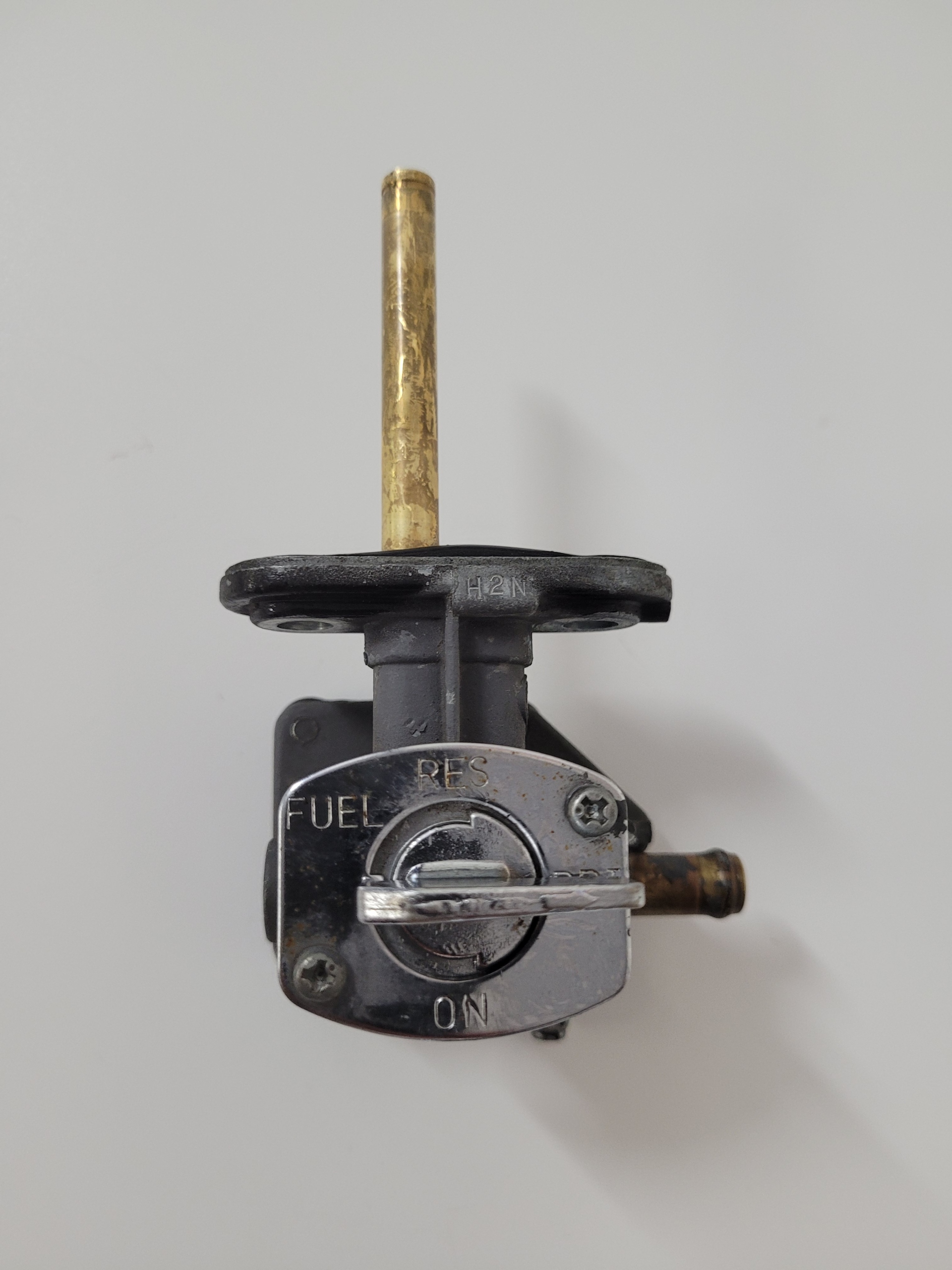 KawasakiZR7kranik - Kawasaki ZR 7 ZR7 ZR-7S 99-04 топливный кран