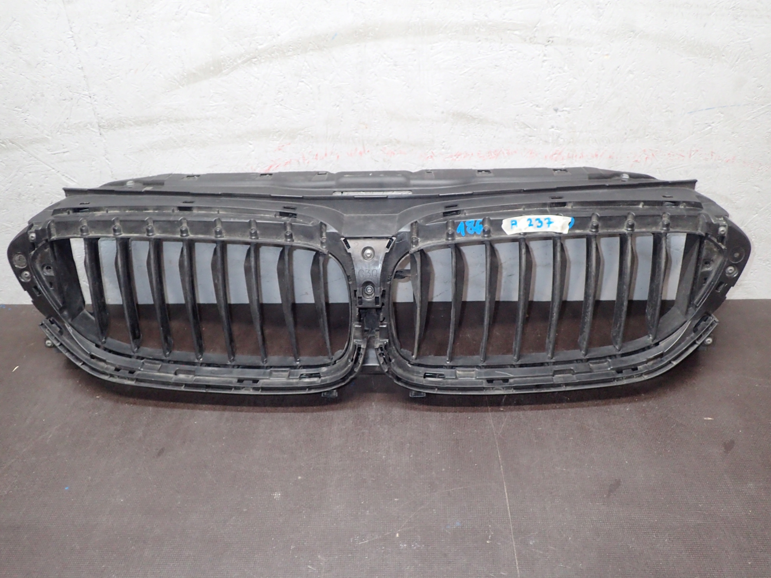 BMW 5 G31 Kühlergrill FRONTGRILL Kühlergitter 1871561 - Thumbnail 1