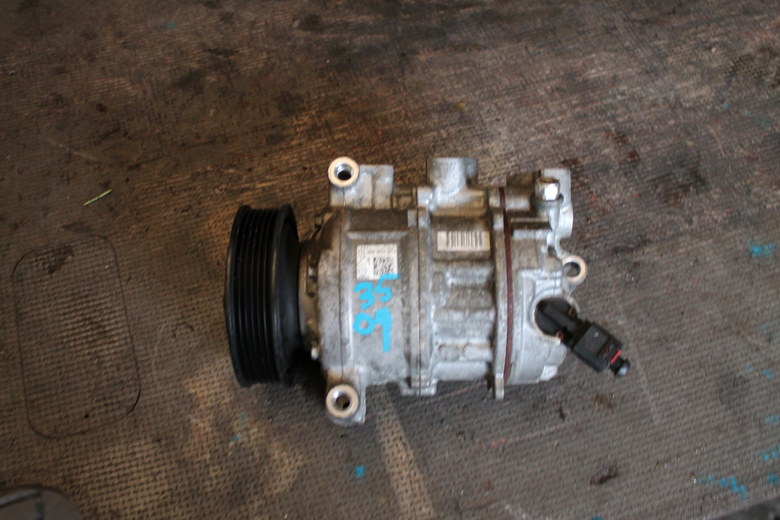 3509. Klimakompressor klimaanlage AUDI 8T0260805E