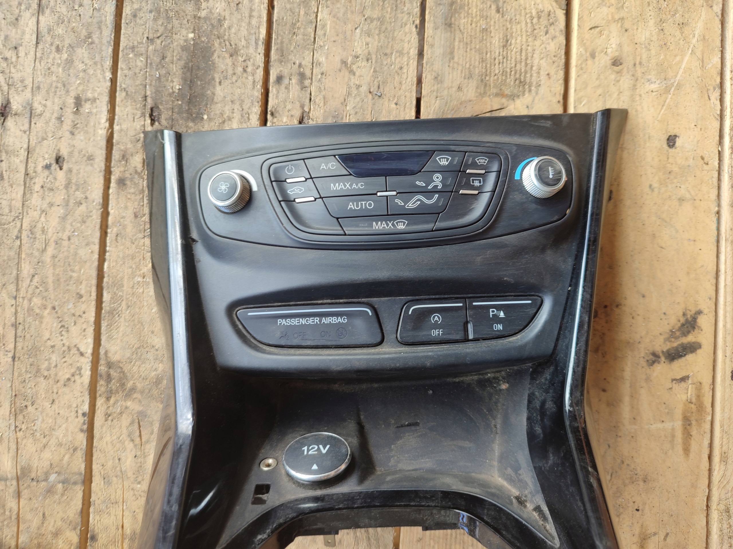 cover frame TUNELU FORD B-MAX AV11-R045H20