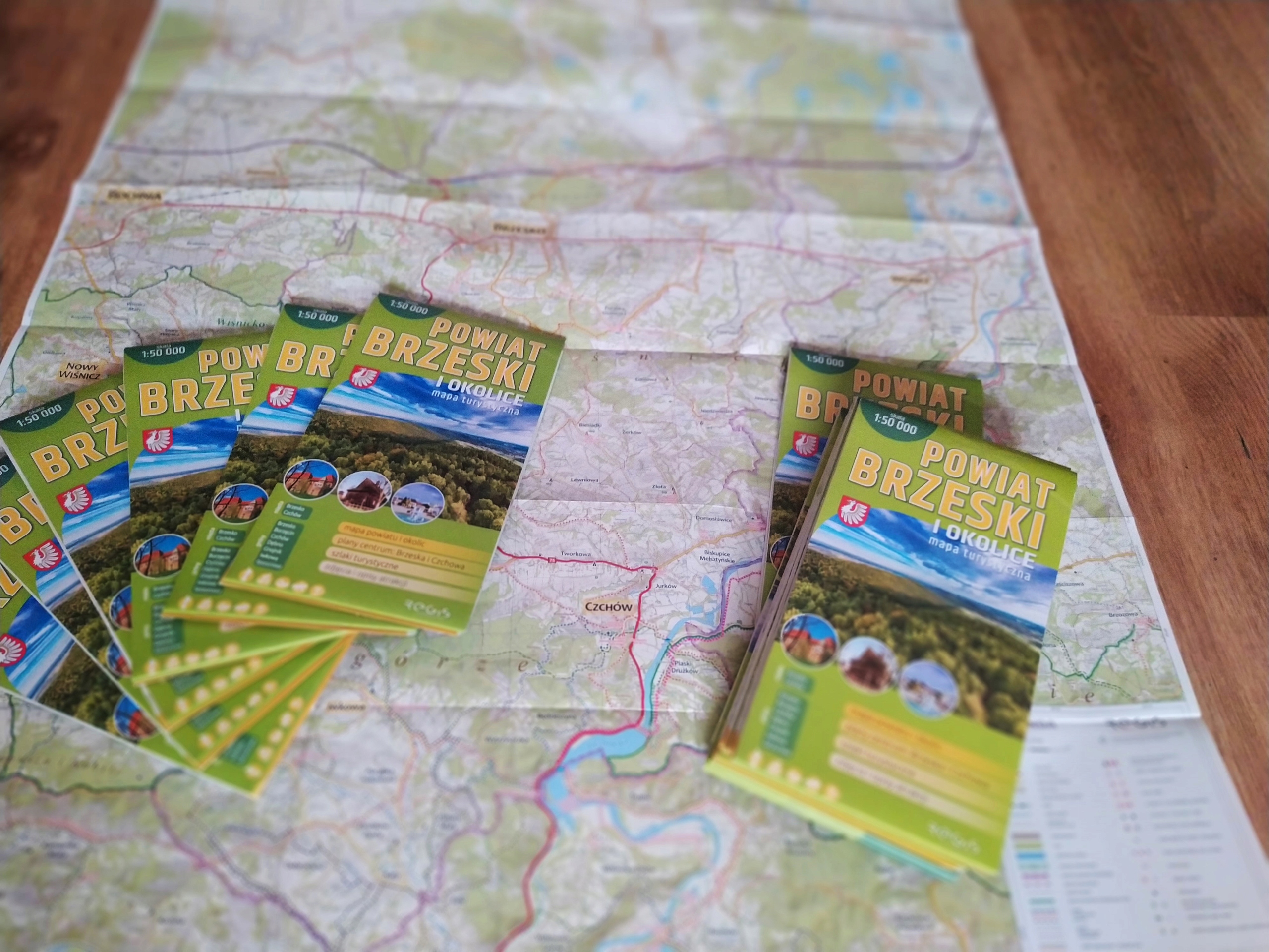 Powiat Brzeski z lotu ptaka + MAPA POWIATU zestaw Autor Paweł Bielak