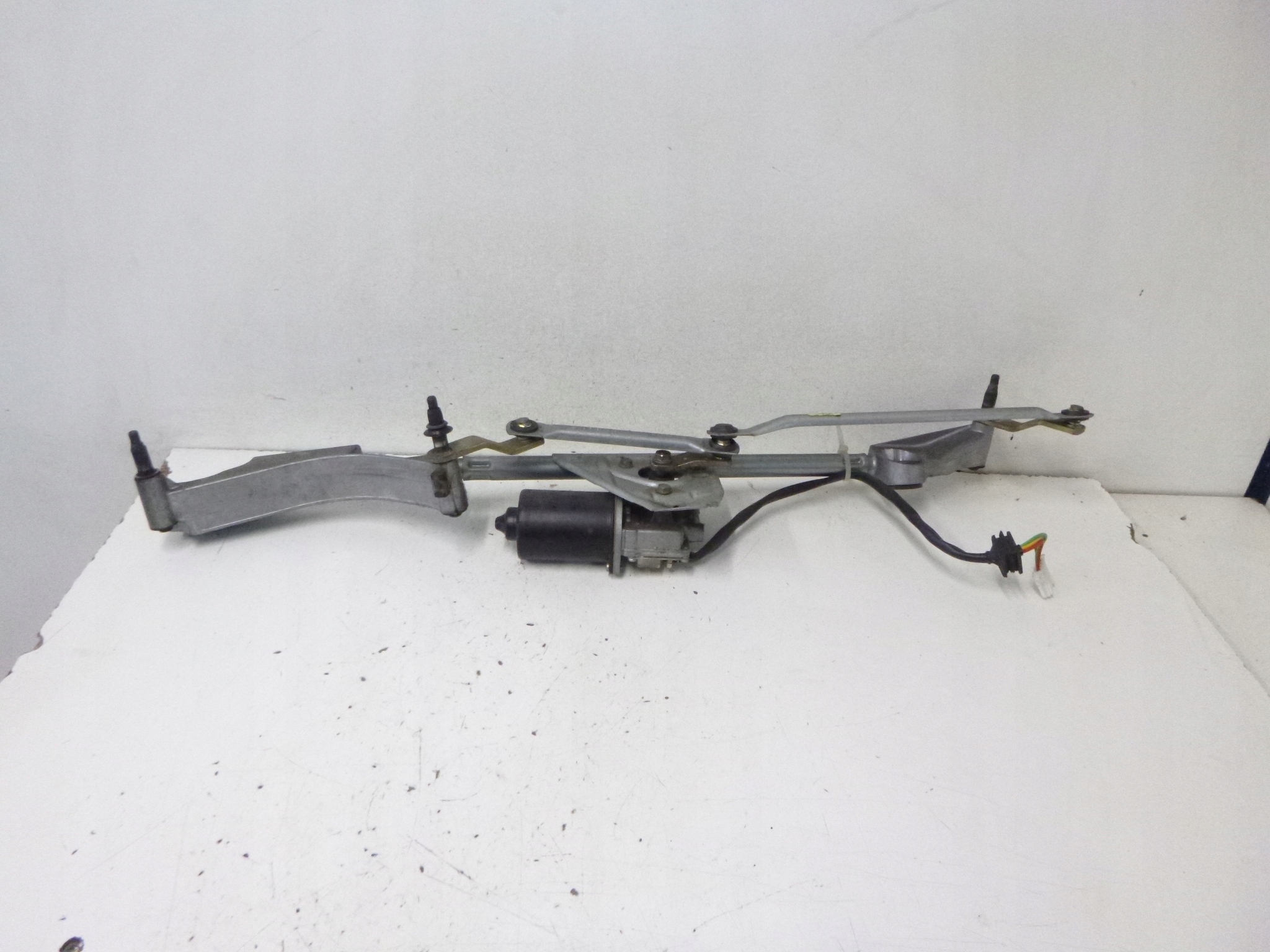 wiper mechanism front Mercedes W203 Coupe 02r.
