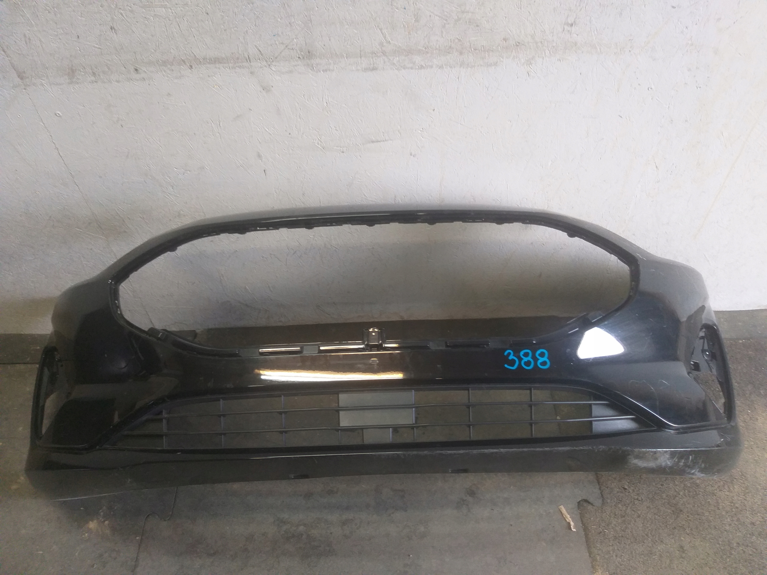 bumper front FORD FIESTA MK8 LIFT