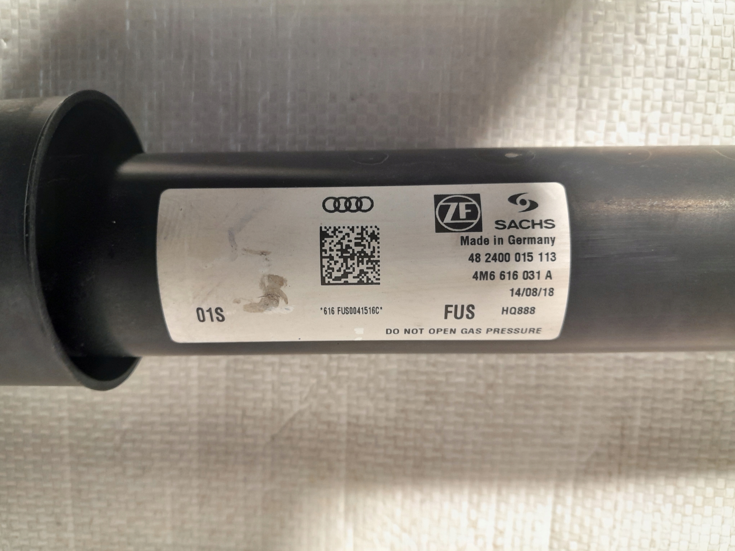 AUDI Q8 4M Stoßdämpfer heck 4M6616031A