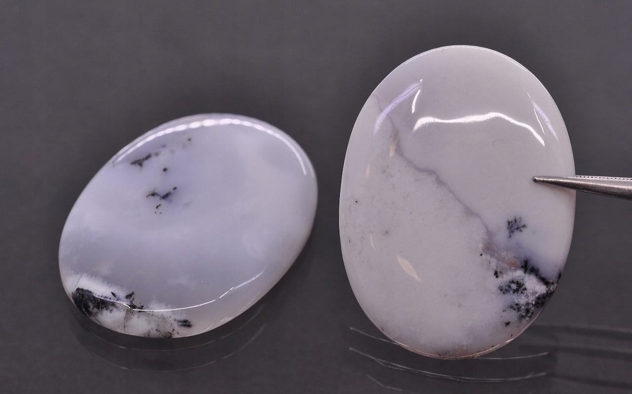 Dendritový achát kabošon ovál 40x30 mm