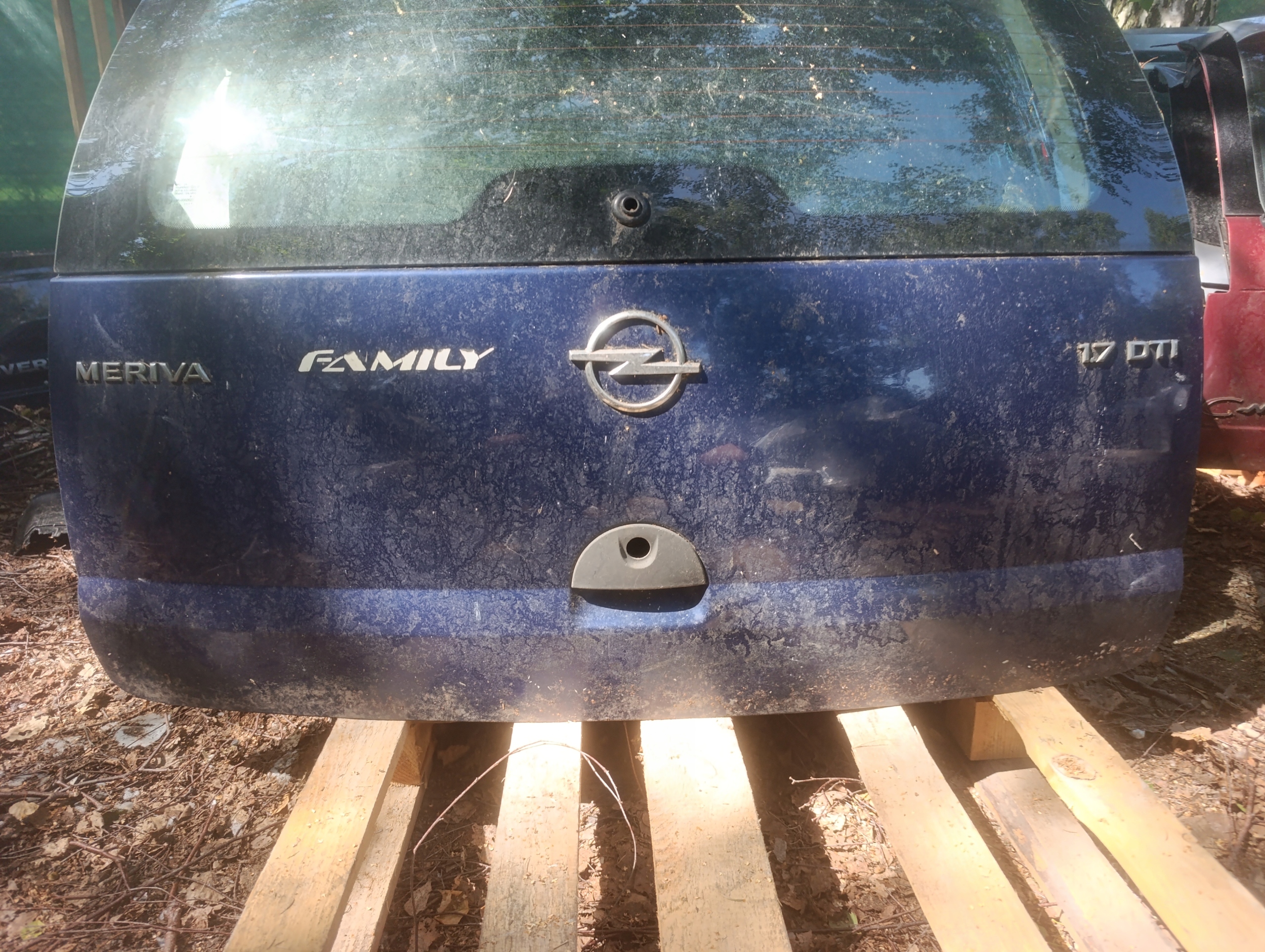 boot door rear opel meriva a Z21B