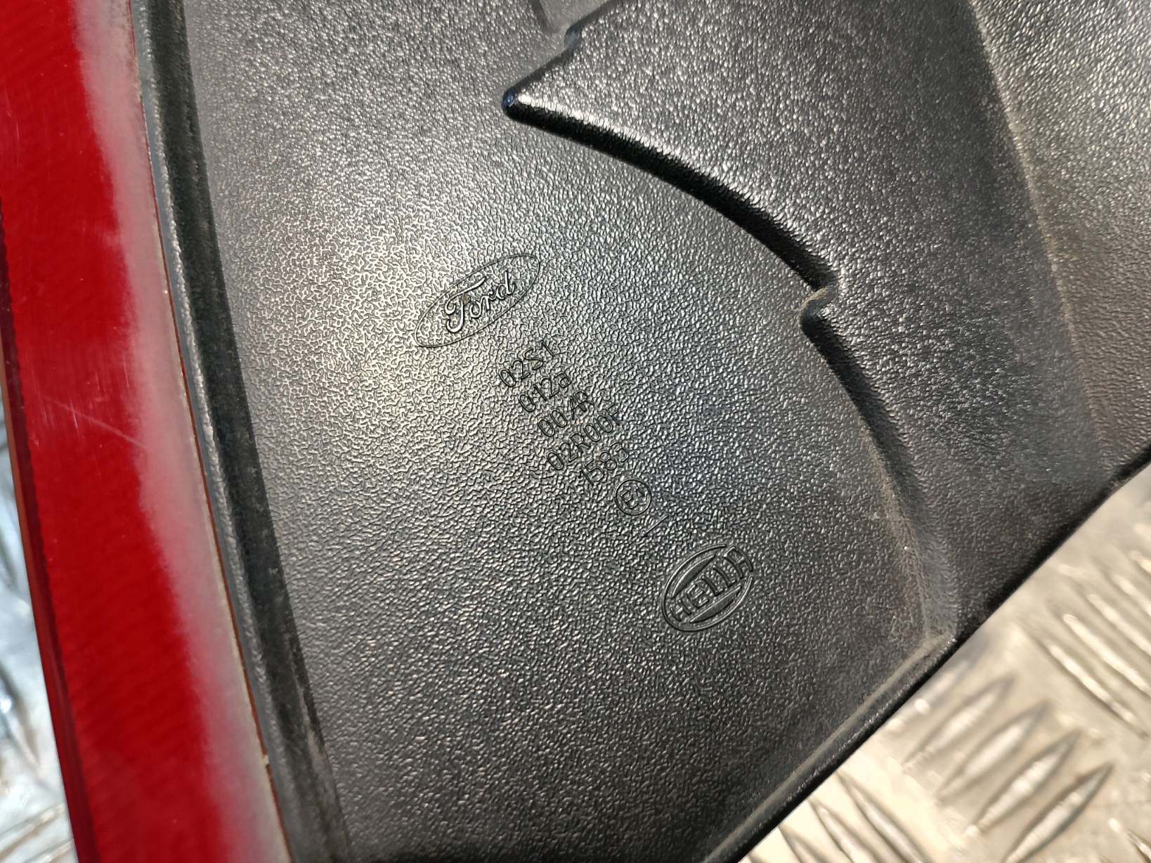 light left rear part left rear FORD FOCUS C-MAX and 1 2SK008723 3M51-13A603-AA