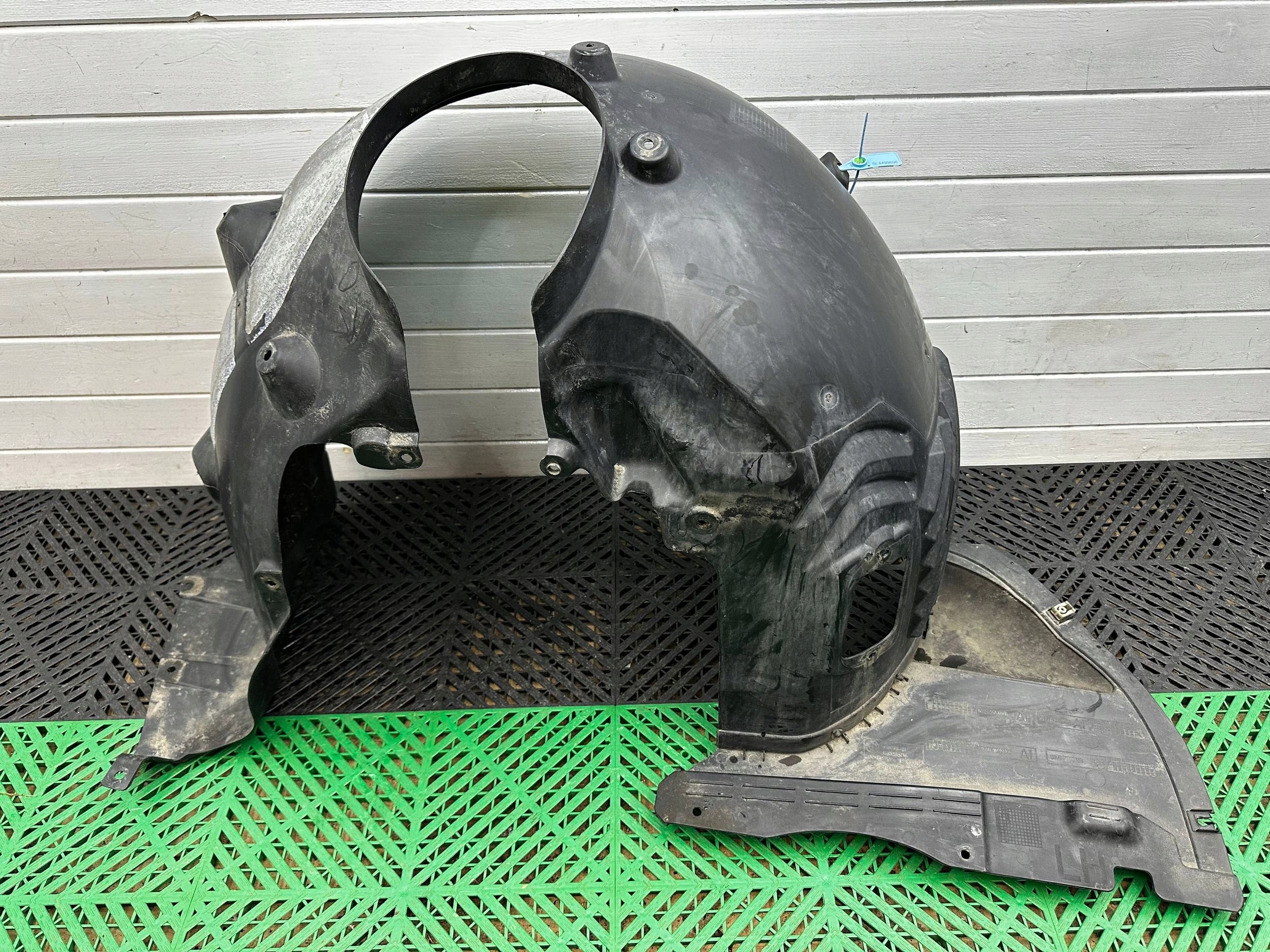 mudguard front BMW 2 F45 7290791