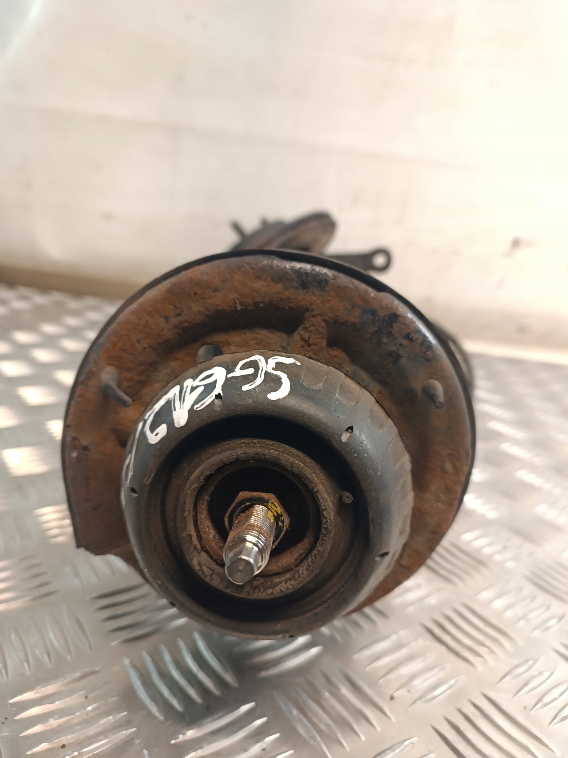 McPherson right front KIA PICANTO 2006r 1.1B