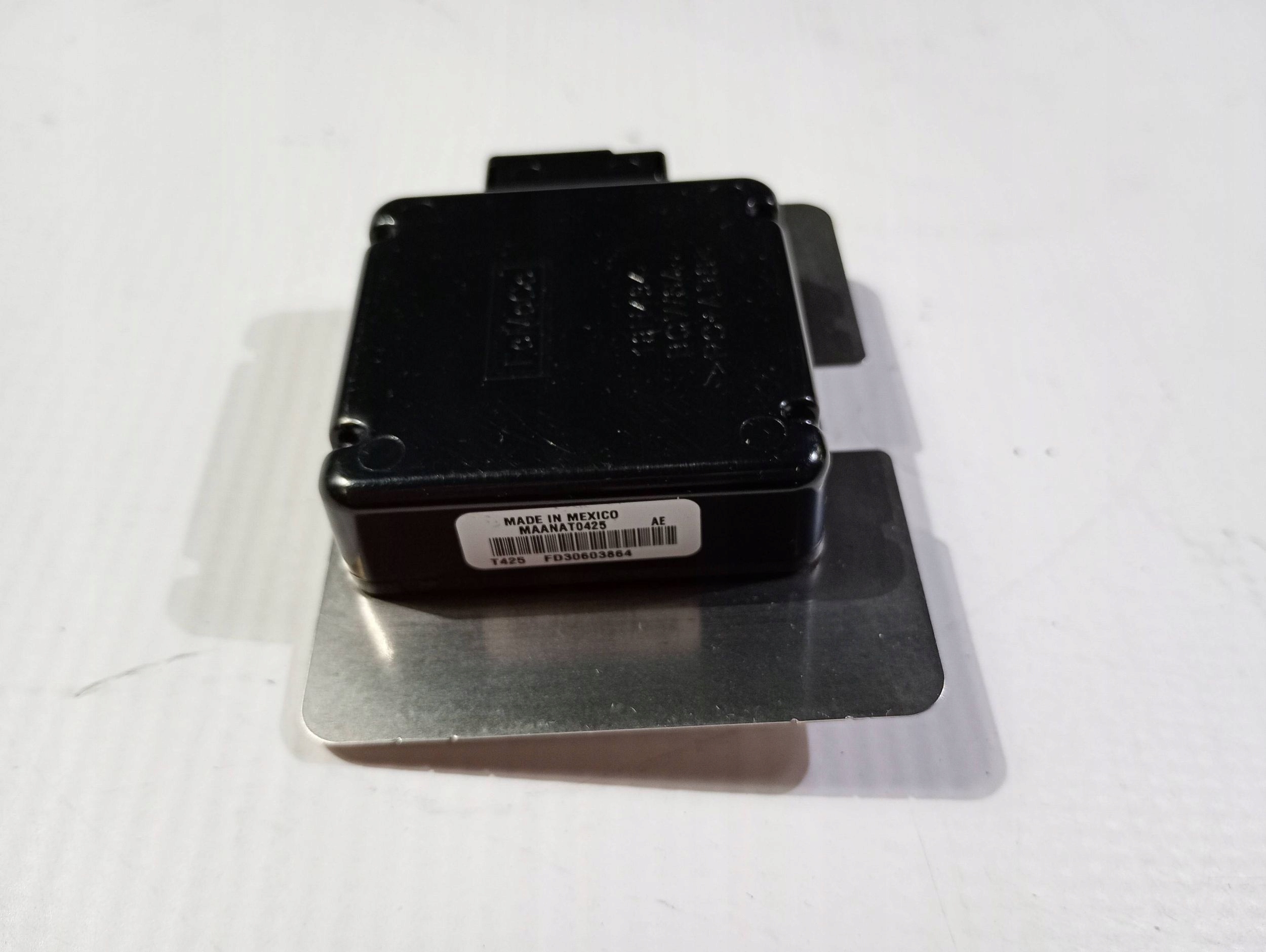 antenna amplifier module control unit sensor Ford Explorer V 2011-2019