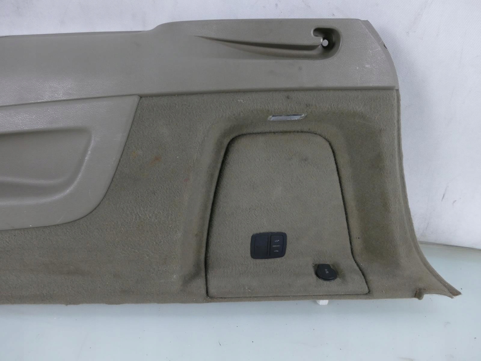 AUDI Q7 4L boot upholstery right upholstery right side right
