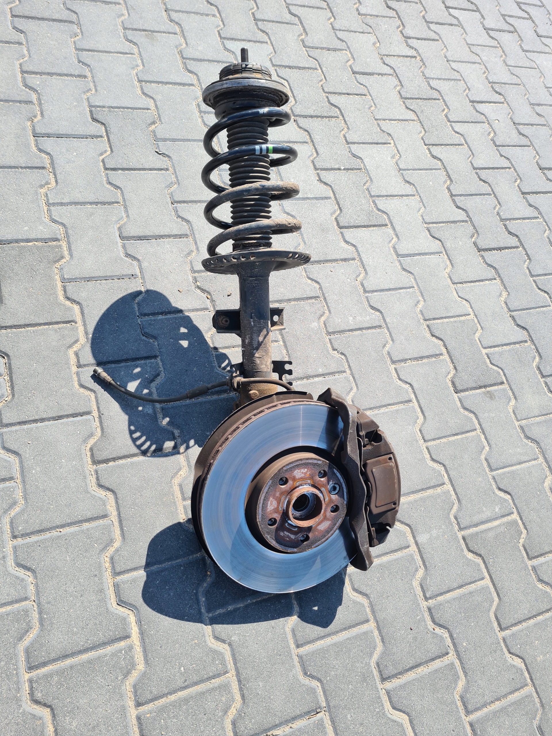 vw T6 2.0 поворотный кулак, цапфа перед