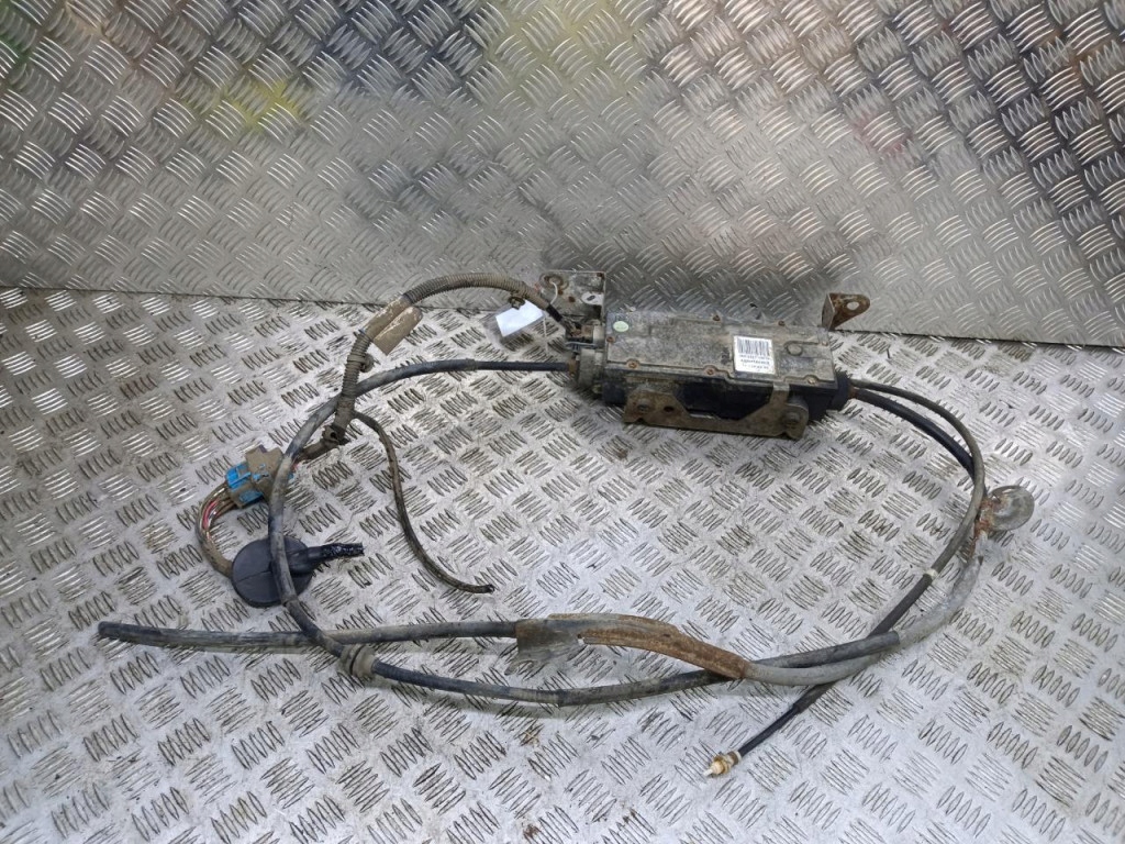 RENAULT ESPACE IV ELEKTRYCZNY HAMULEC POSTOJOWY 8200418646B