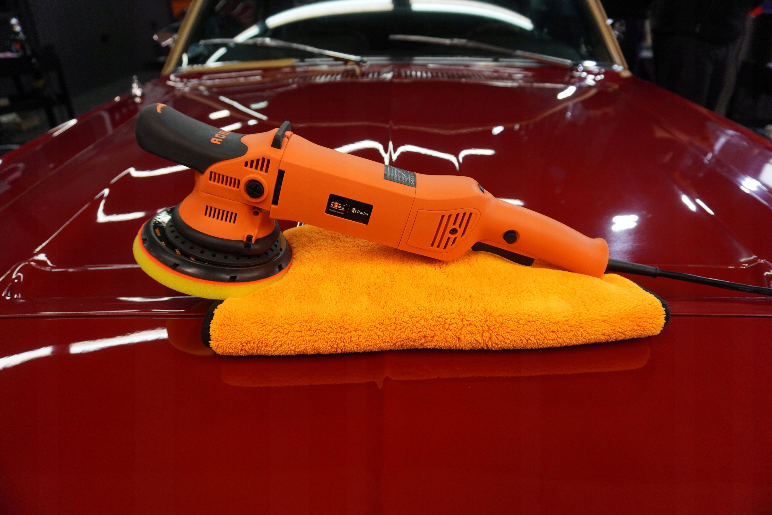 ADBL Roller D21125-01+B MASZYNA POLERSKA DA DUAL ACTION SKOK 21 mm Waga urządzenia 2.8 kg