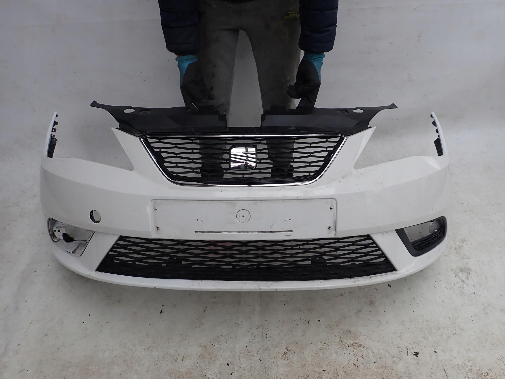 SEAT IBIZA IV 4 LIFT 12-17 bumper front front