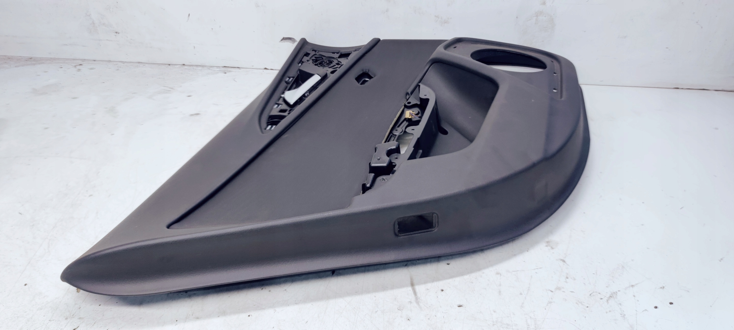 Seite Tür L T AUDI A6 C7 4G0867305 Leder *37*