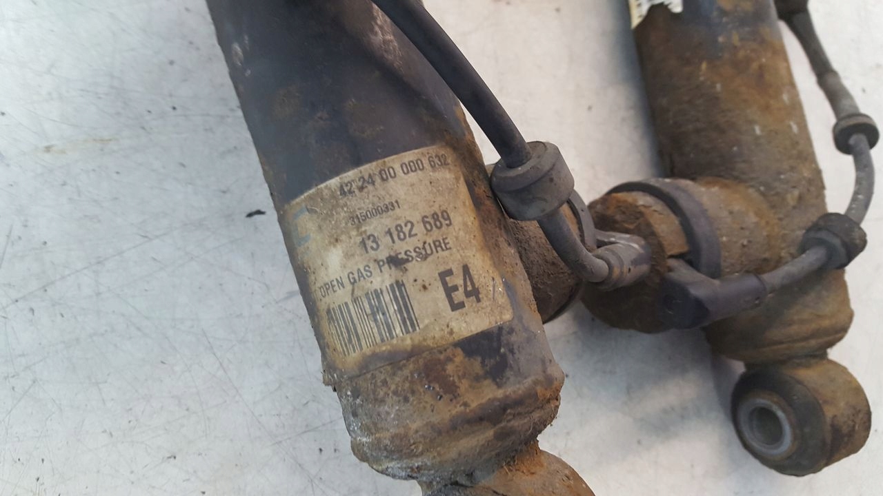 Stoßdämpfer heck hinten IDS Opel Astra H 1,7 CDTI