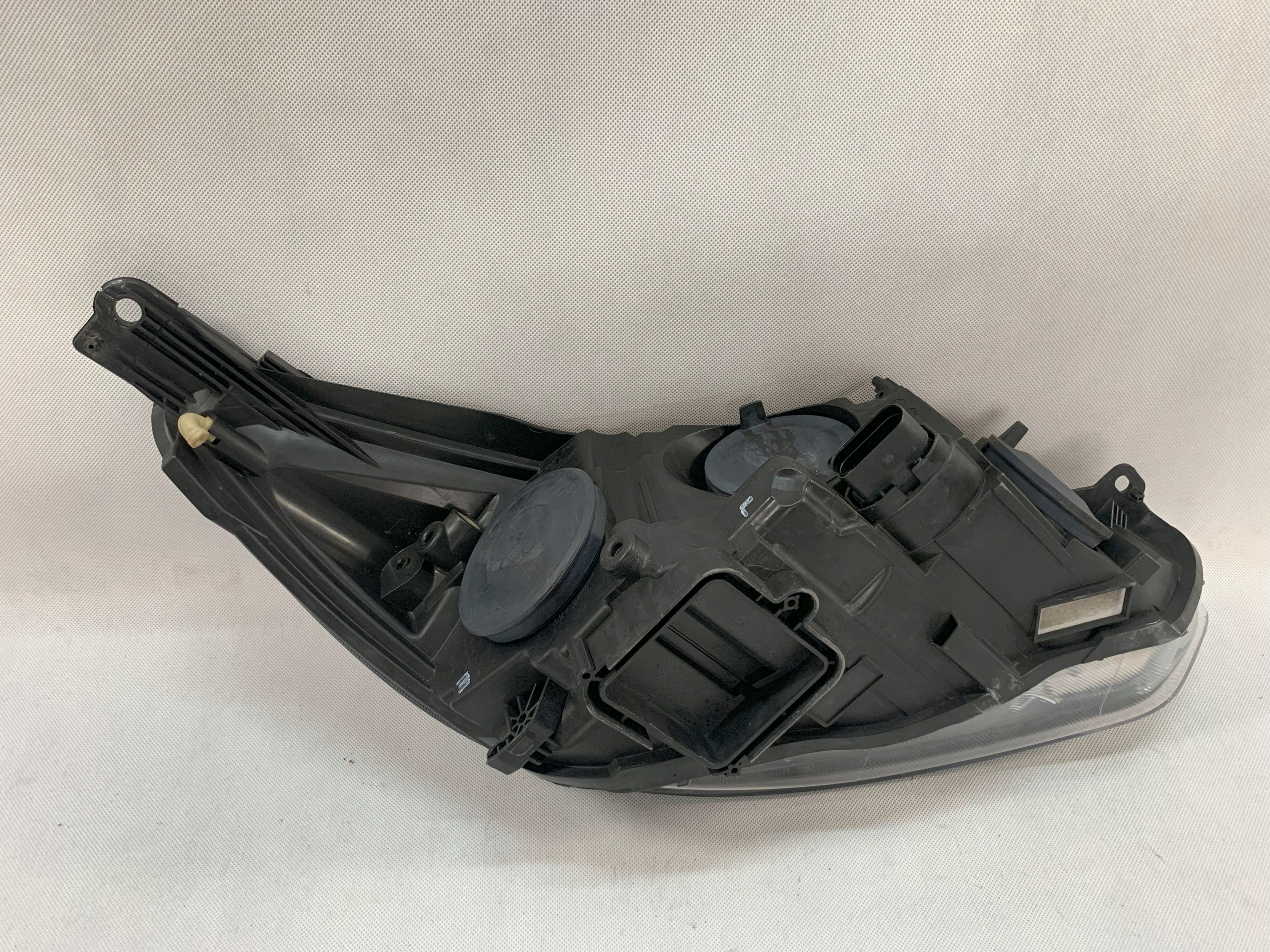 light left reflektor Ford Focus 3 III FL 14-18r F1EB-13W030-PC 05.25