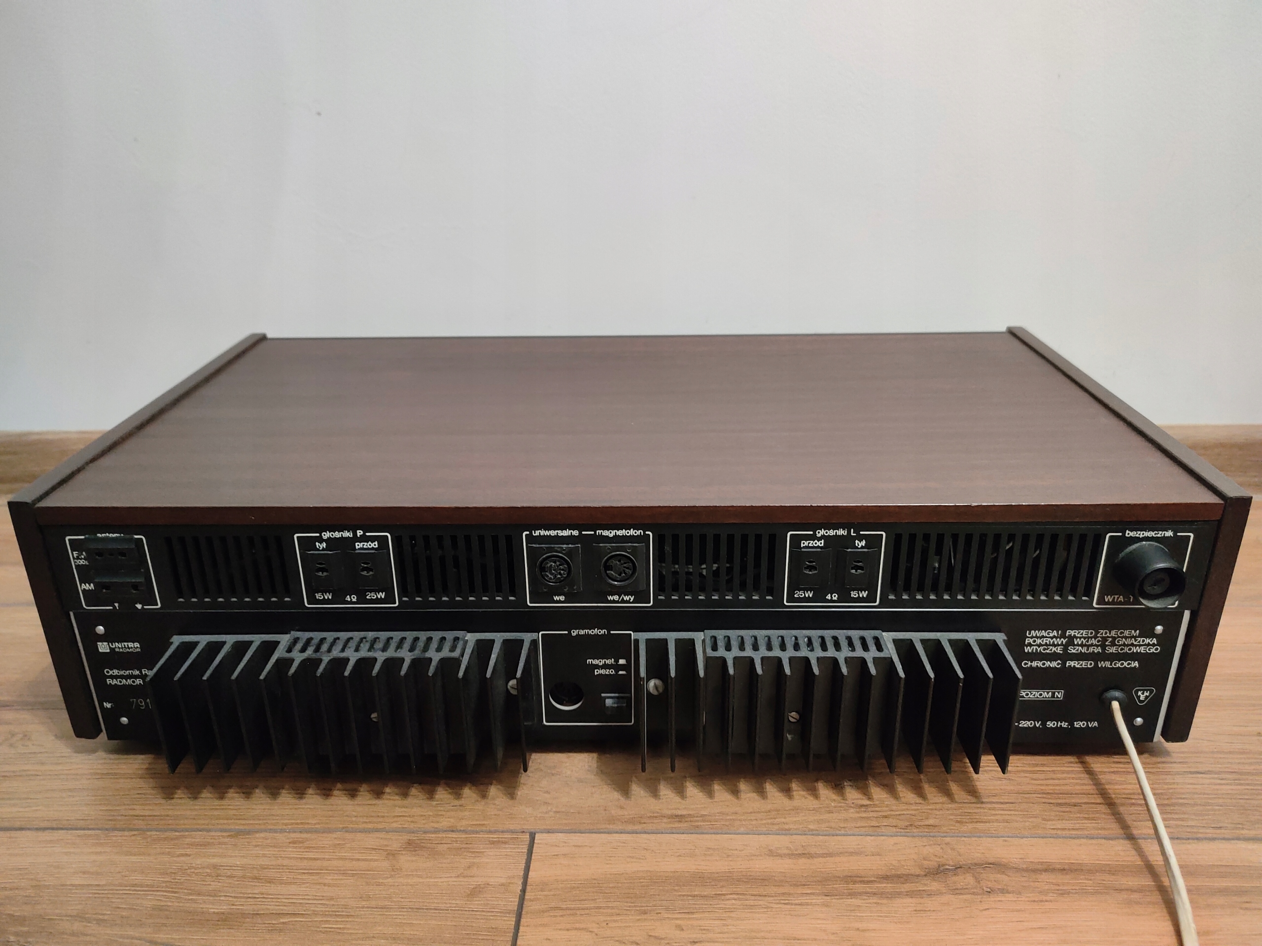 UNITRA Radmor 5102 Czarny !!! Zaplombowany !!! [3] Kolor czarny