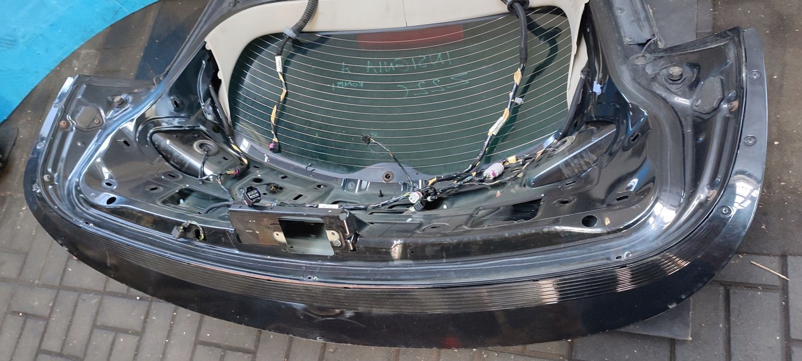 trunk door boot Opel Insignia A 2,0 CDTI Z22C