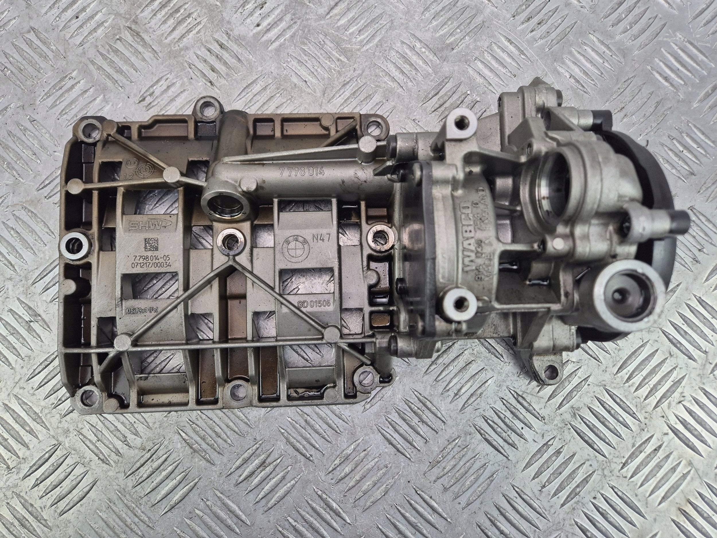 ölpumpe BMW 5 E60 E61 520d 914030754 N47D20A