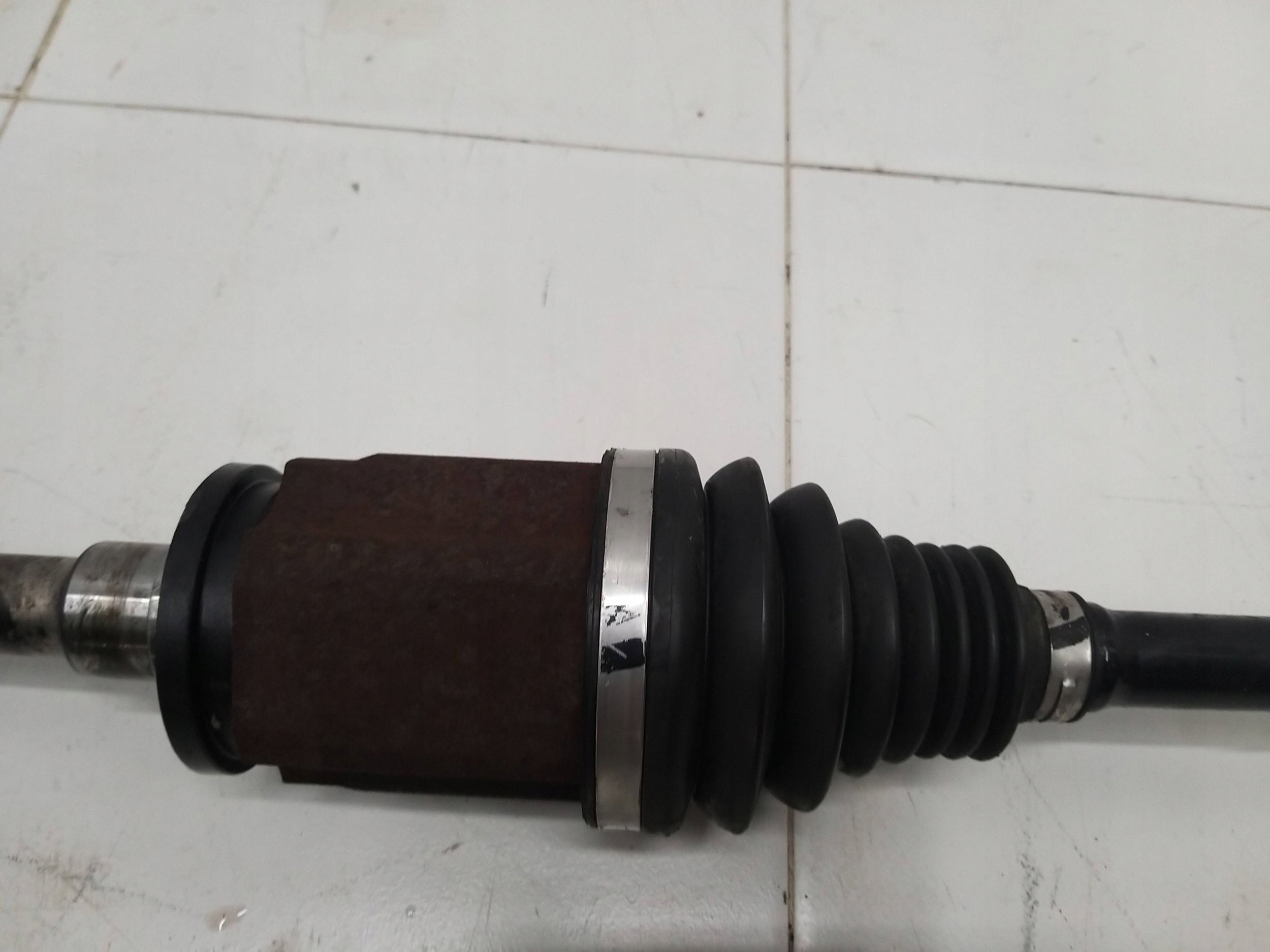BMW X5 X6 E70 E71 semi-axis right front front 3.0 D 07-14R P755394605